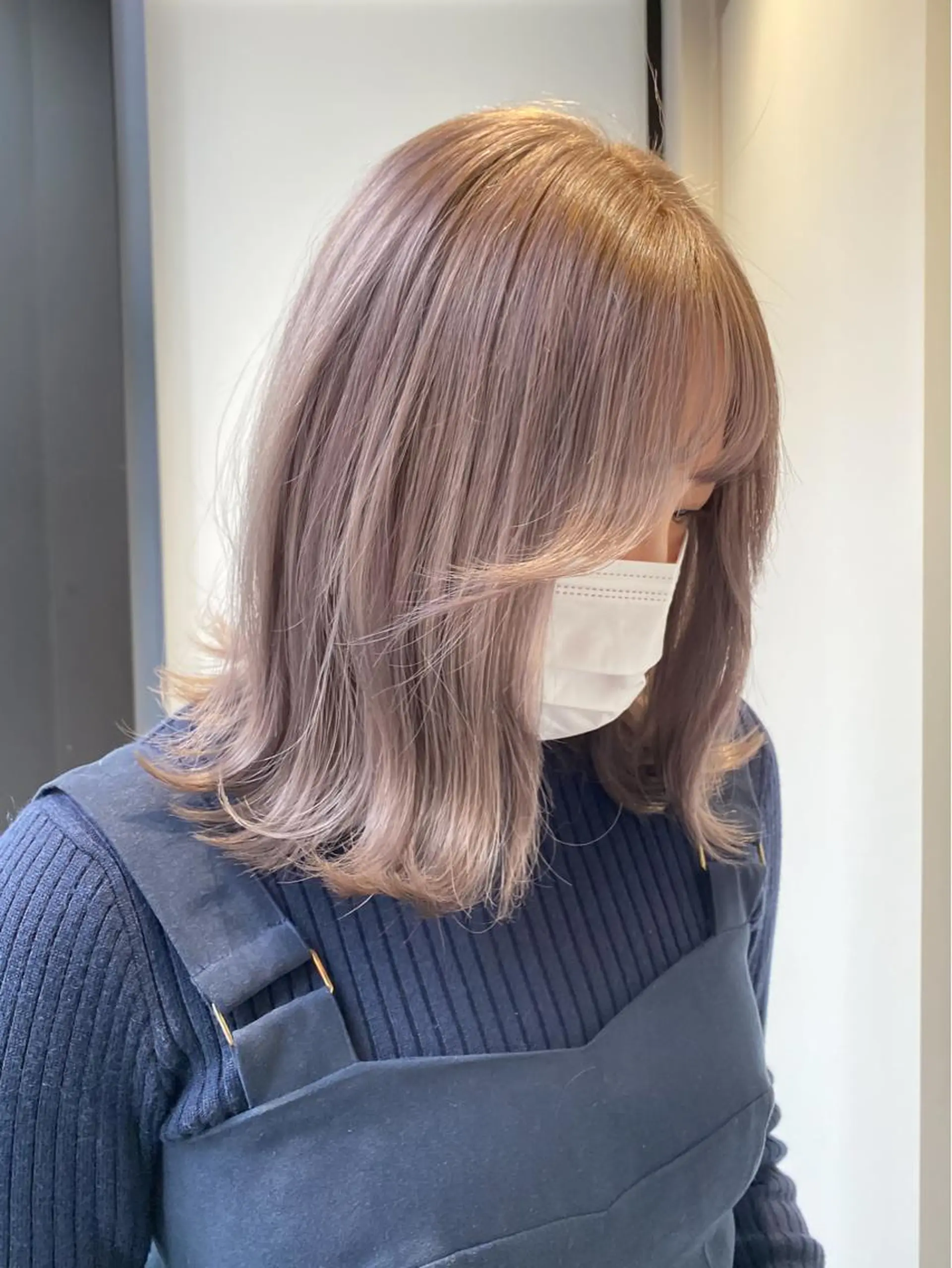 ミディアム カラー ベージュカラー ブリーチ ケアブリーチ グレージュ パープルカラー ✨ハッシュカット✨ ユウキ✨のヘアスタイル