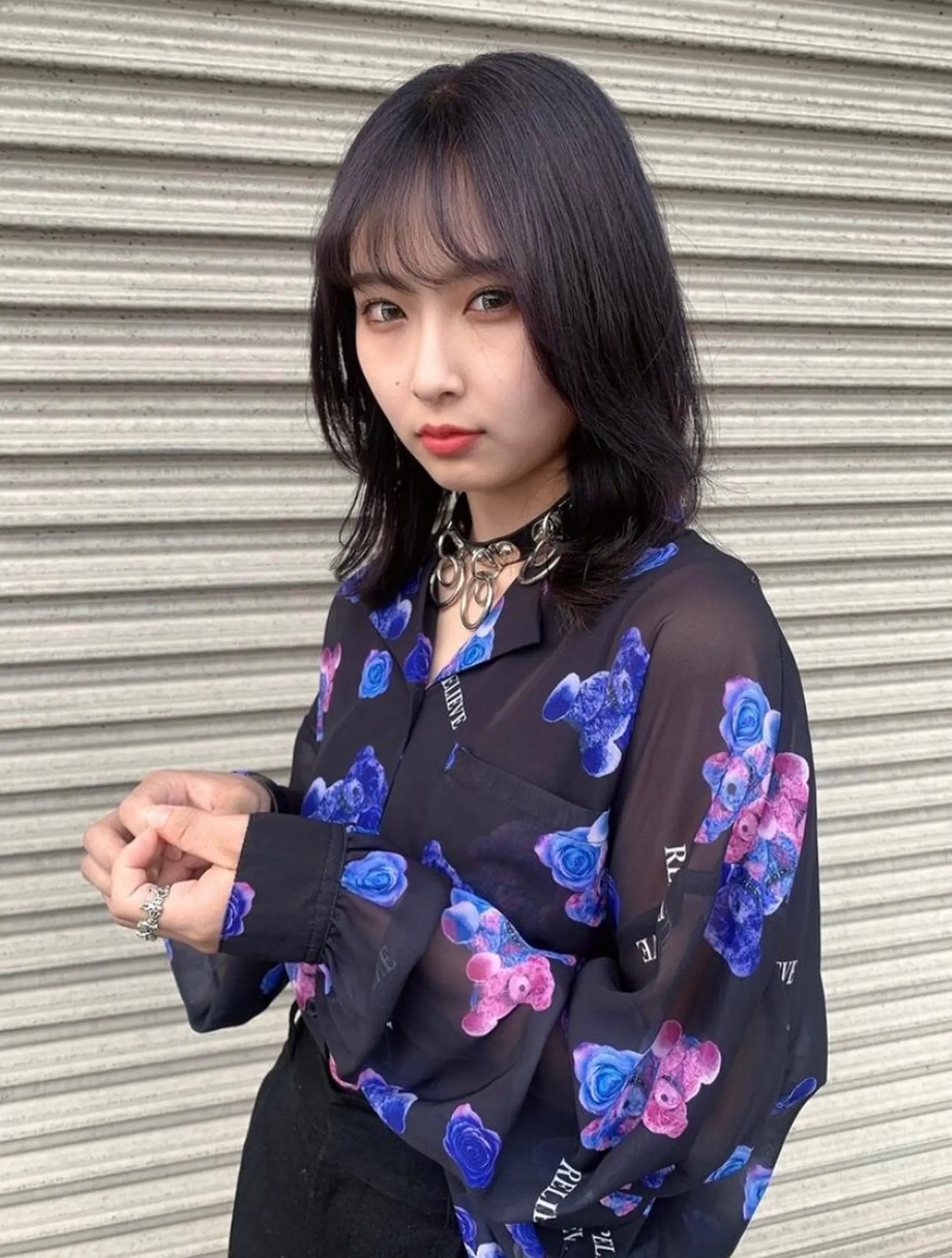 セミロング カラー 🫧ウルフカット/ 畑中結衣🫧のヘアスタイル