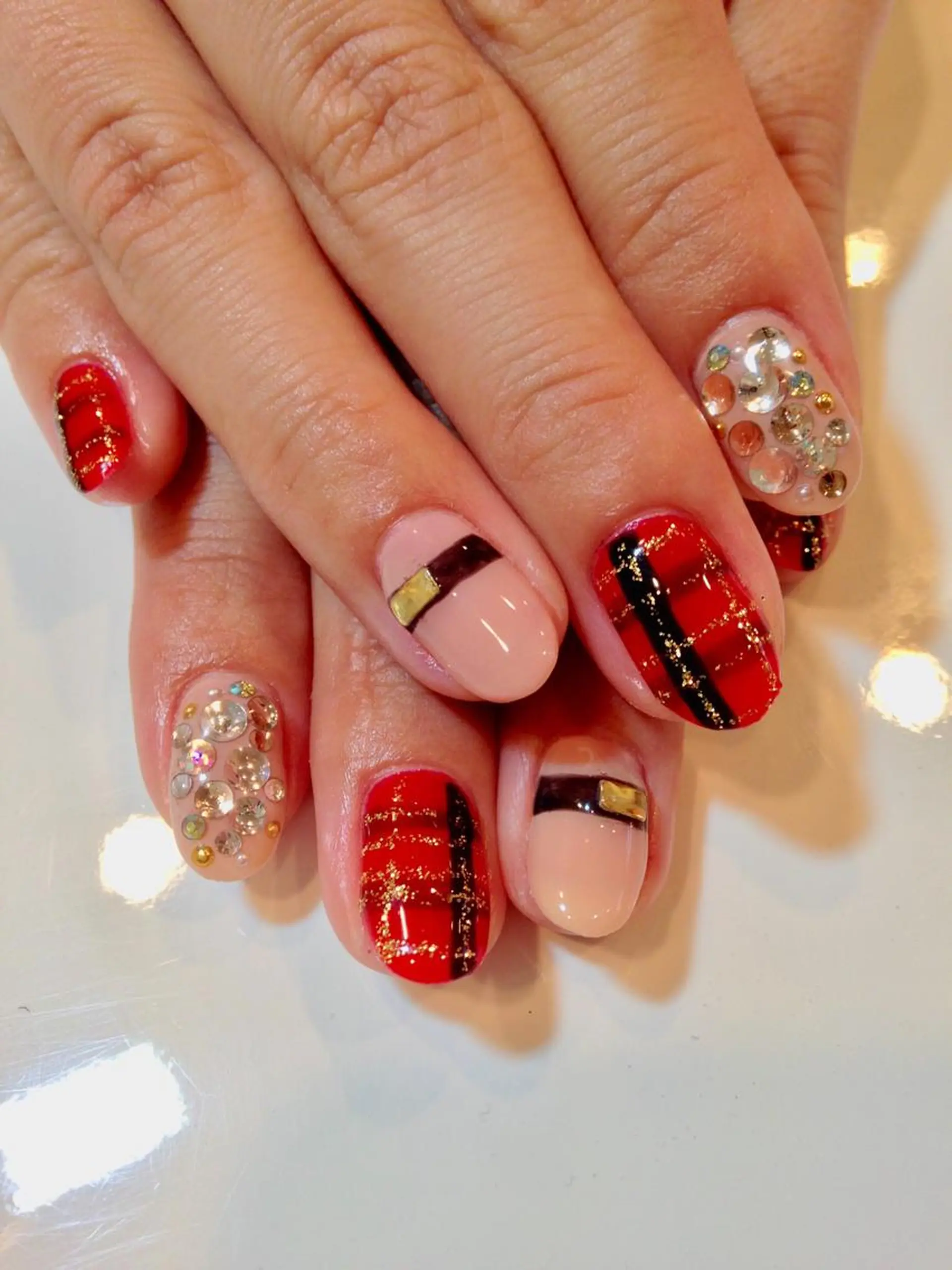 ネイル ハンドネイル ネイル＆フラワーサロン〜Ri✦hiro〜鳥栖店所属・HIRATA RIEのネイルデザイン