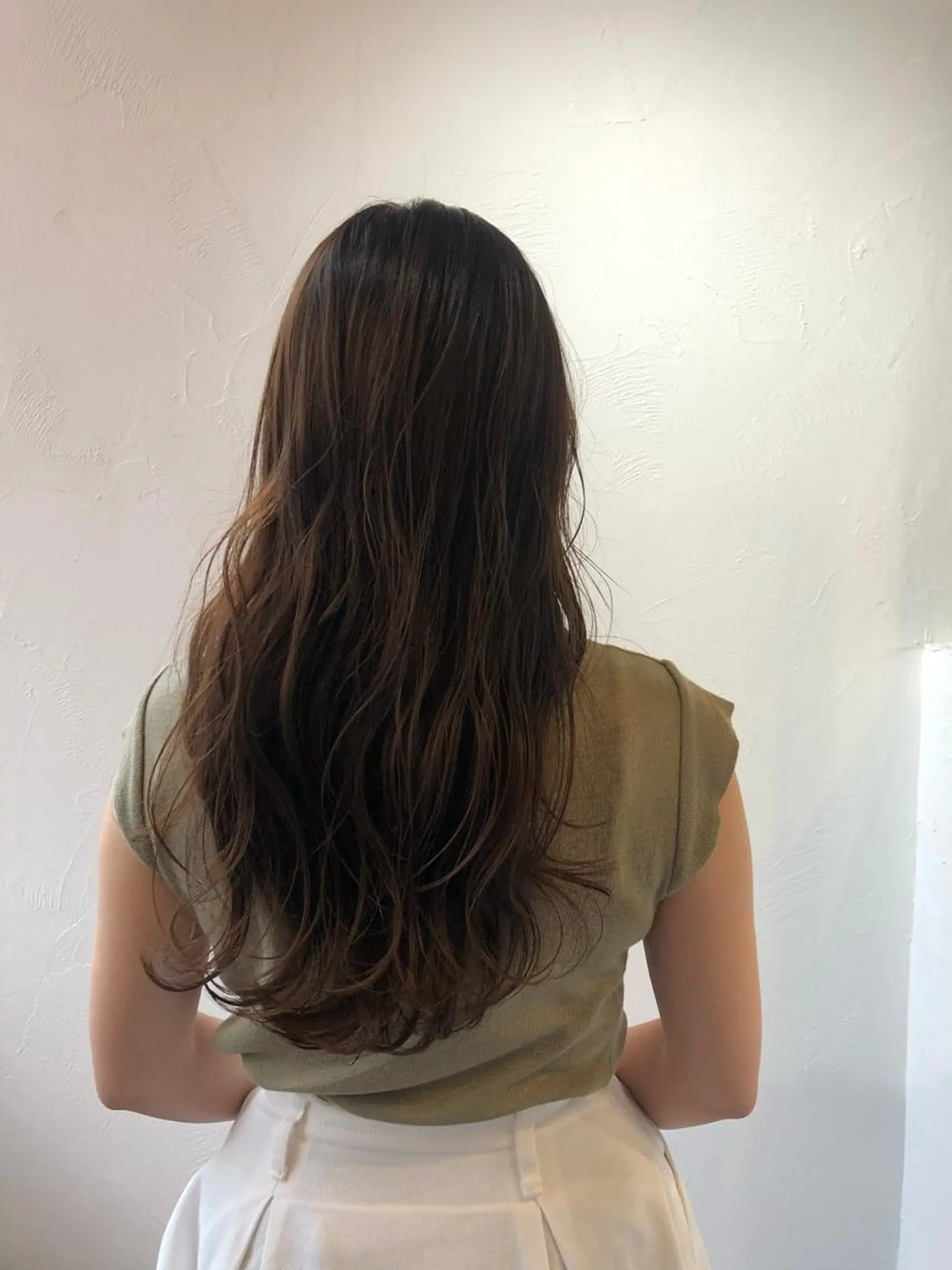 ロング カラー グレージュ Bei Licoldo.Atole  ベイリコルド アトリ所属・ブリーチ、縮毛 髪質改善　宮城一真のヘアスタイル