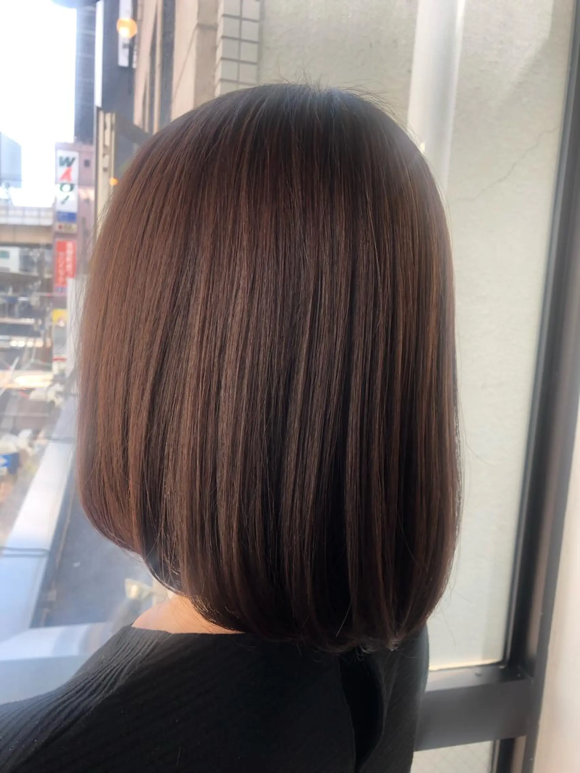 ミディアム カラー 髪質改善＆ブリーチ 伊勢　祐一郎のヘアスタイル