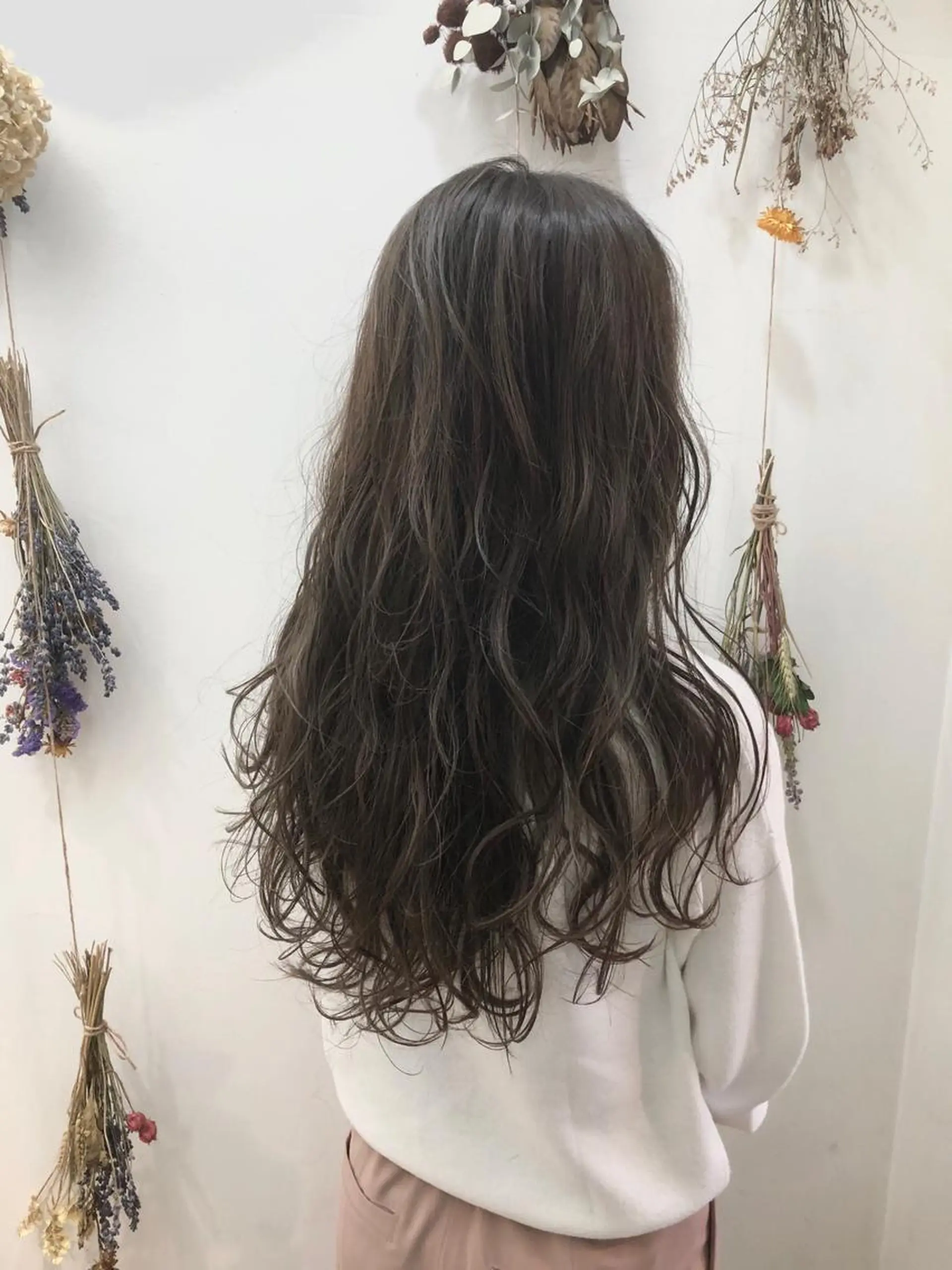 カラー 東梅田エリアカラー ヘアセットNo. 1のヘアスタイル