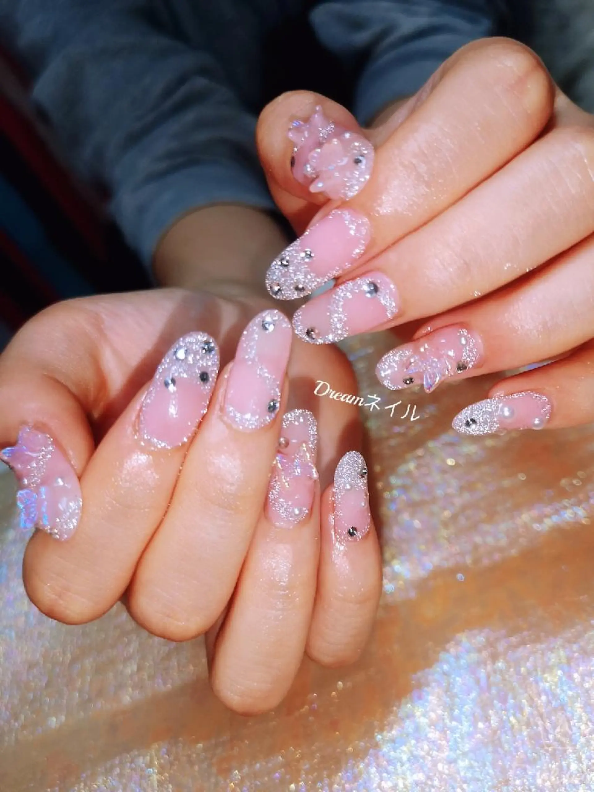 ネイル フラッシュネイル キラキラネイル ハンドネイル ネイリストゆか💅 長さだし、深爪矯正のネイルデザイン