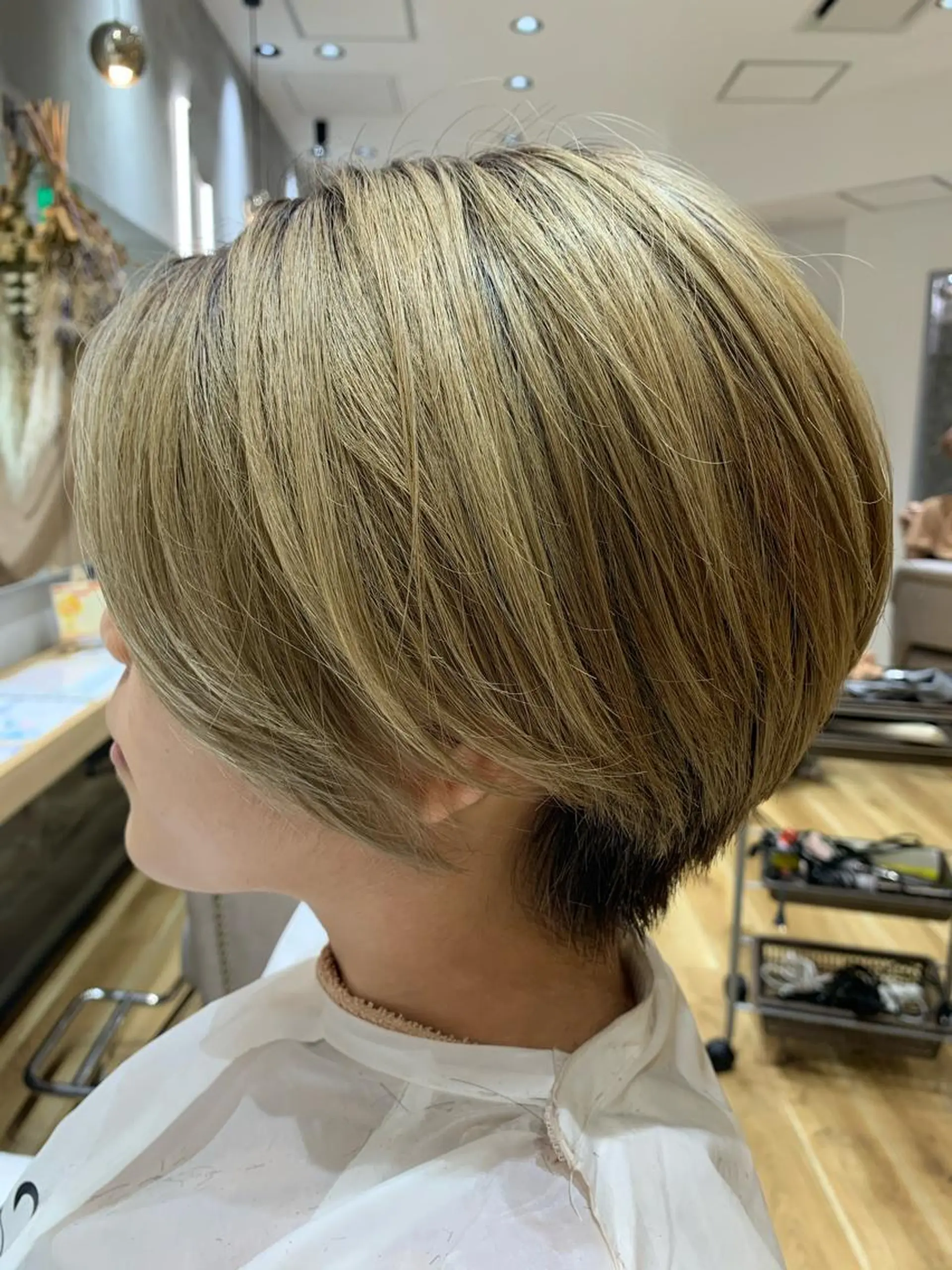 ショート 【女性担当】 kanaのヘアスタイル