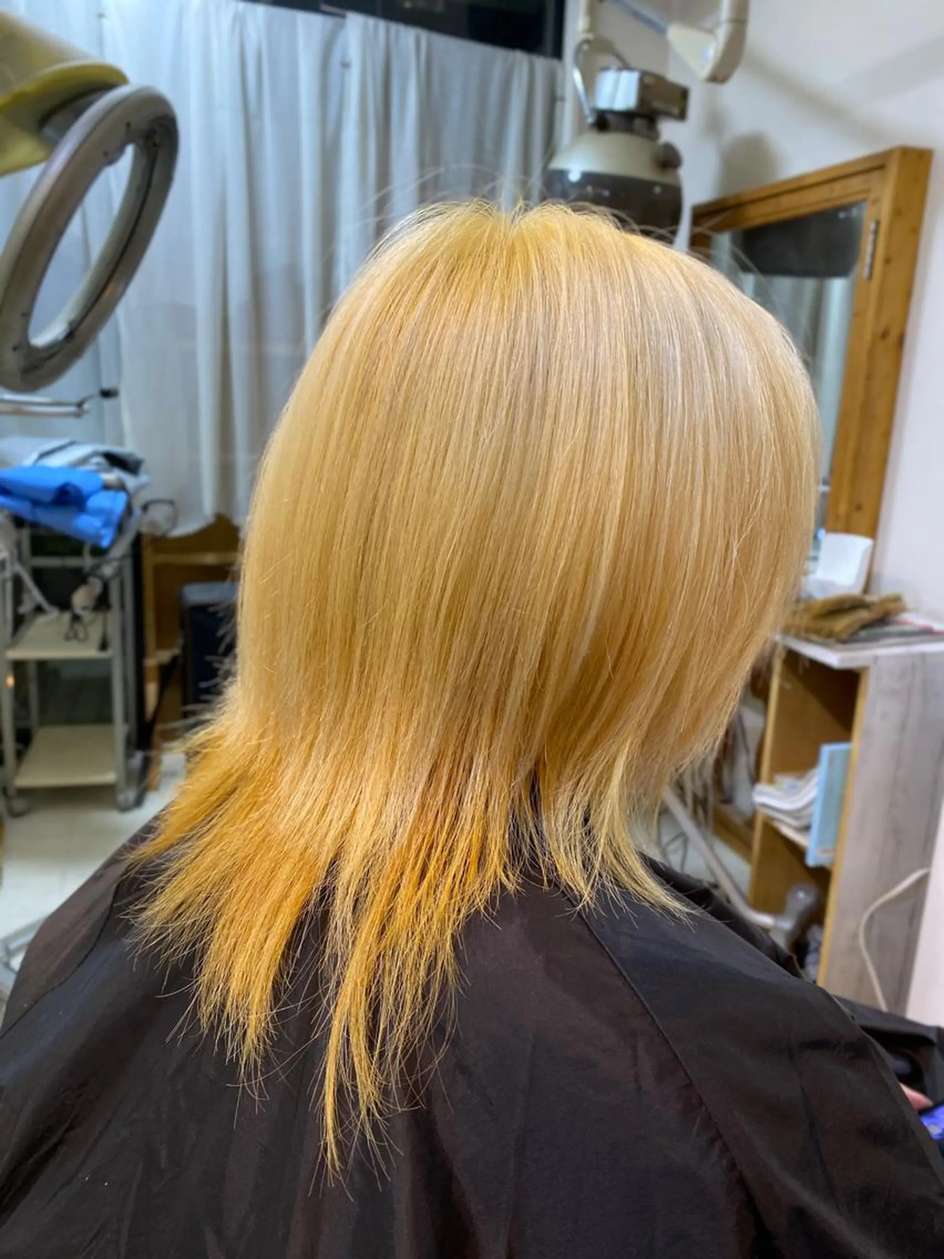 ミディアム カラー CRADLE Takeuchiのヘアスタイル