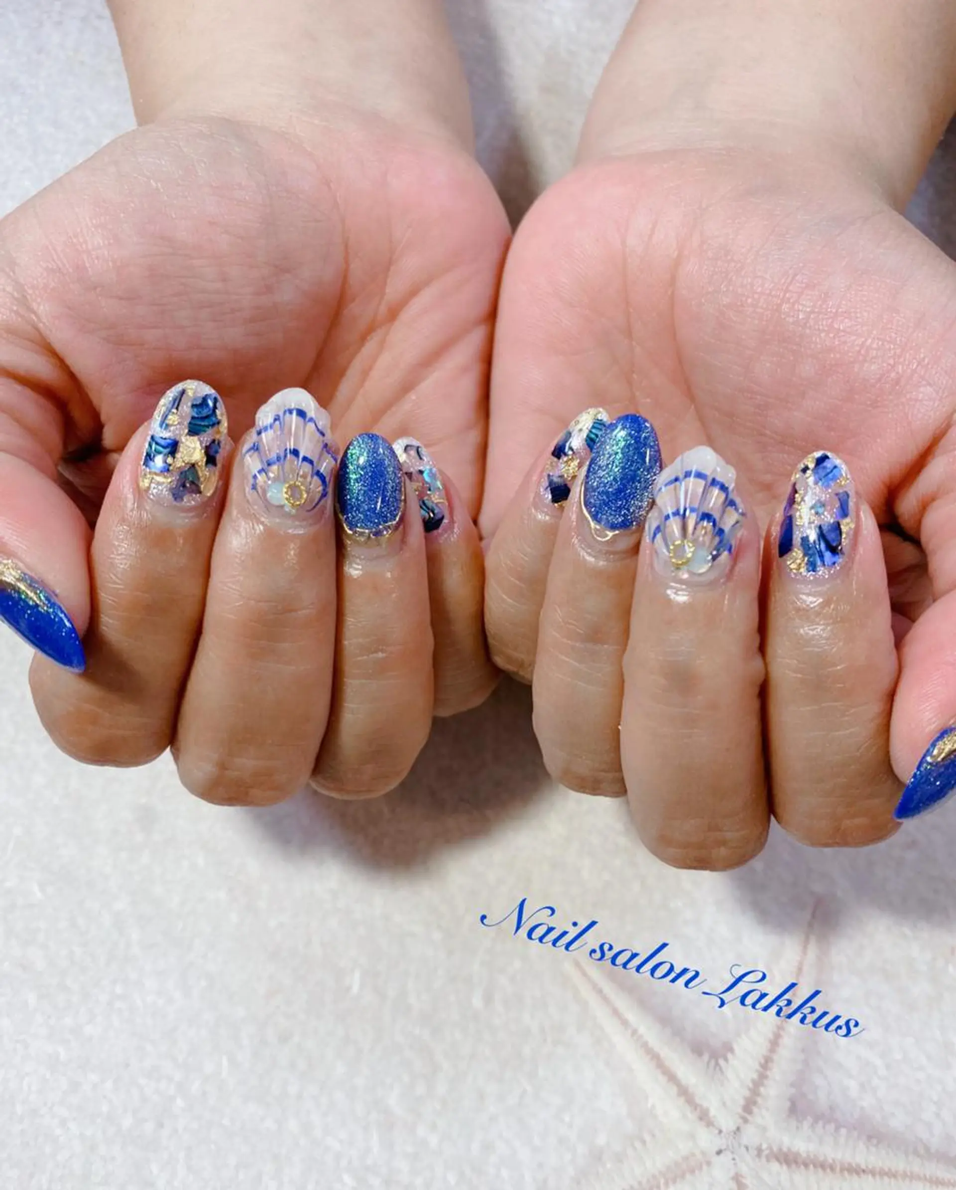 ネイル マグネットネイル ミラーネイル 夏ネイル Lakkus T－CHIのネイルデザイン