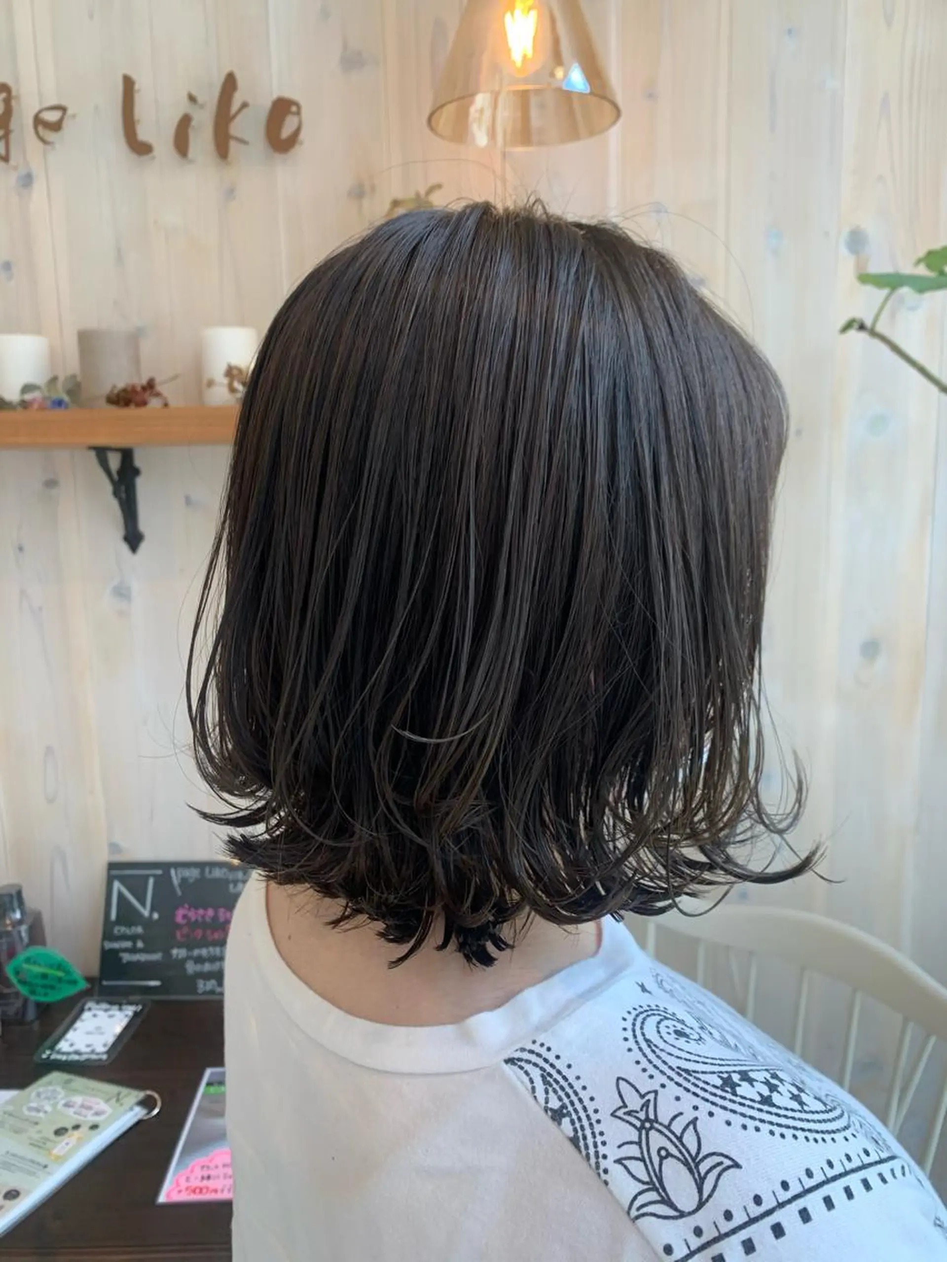 ショート カラー 外ハネヘア カット ヘアカラー アニメオタク美容師✂ miharuのヘアスタイル