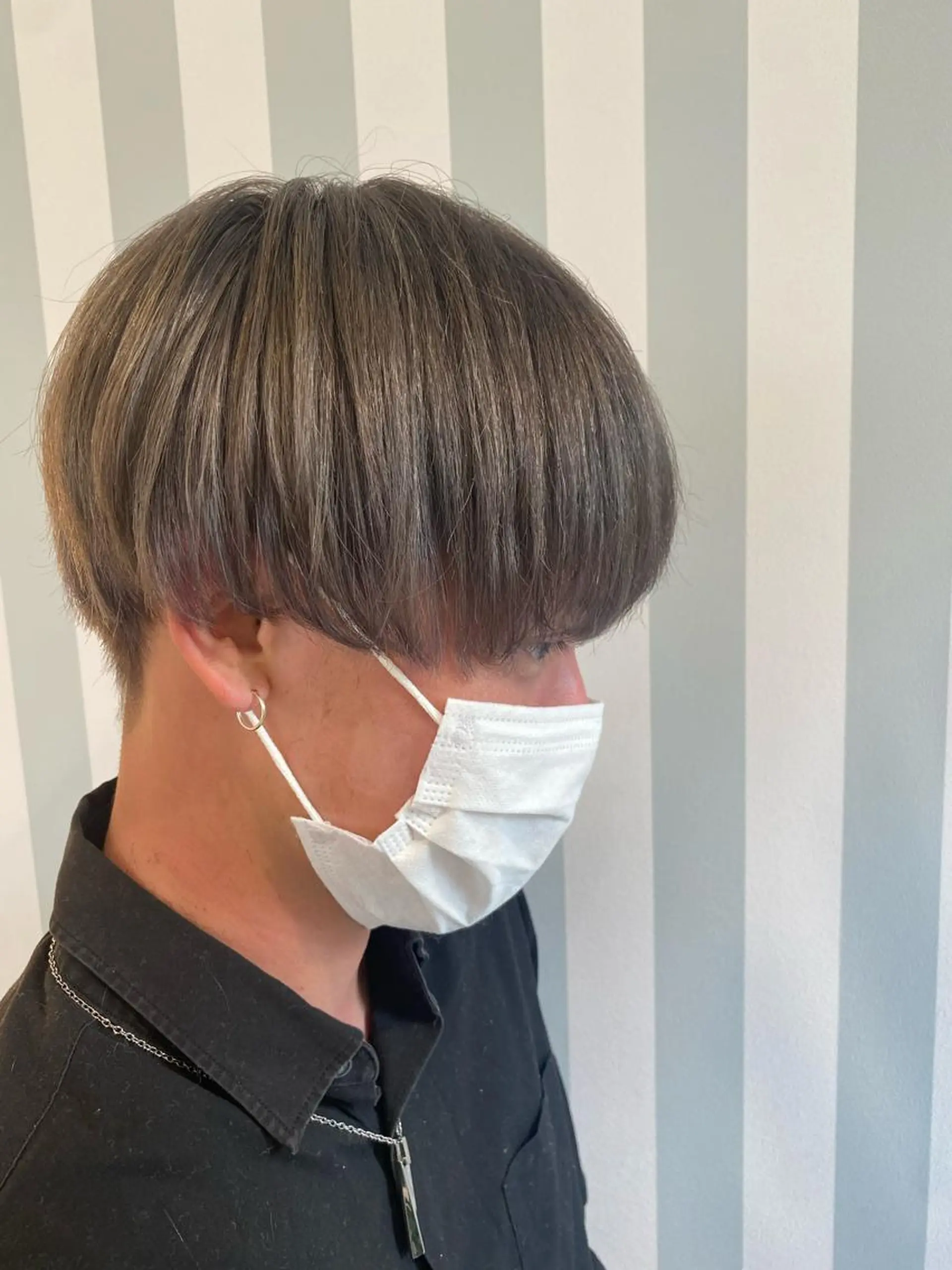 カラー メンズ メンズブリーチ ブリーチ ベージュ/インナー カラー🤍Rieのヘアスタイル