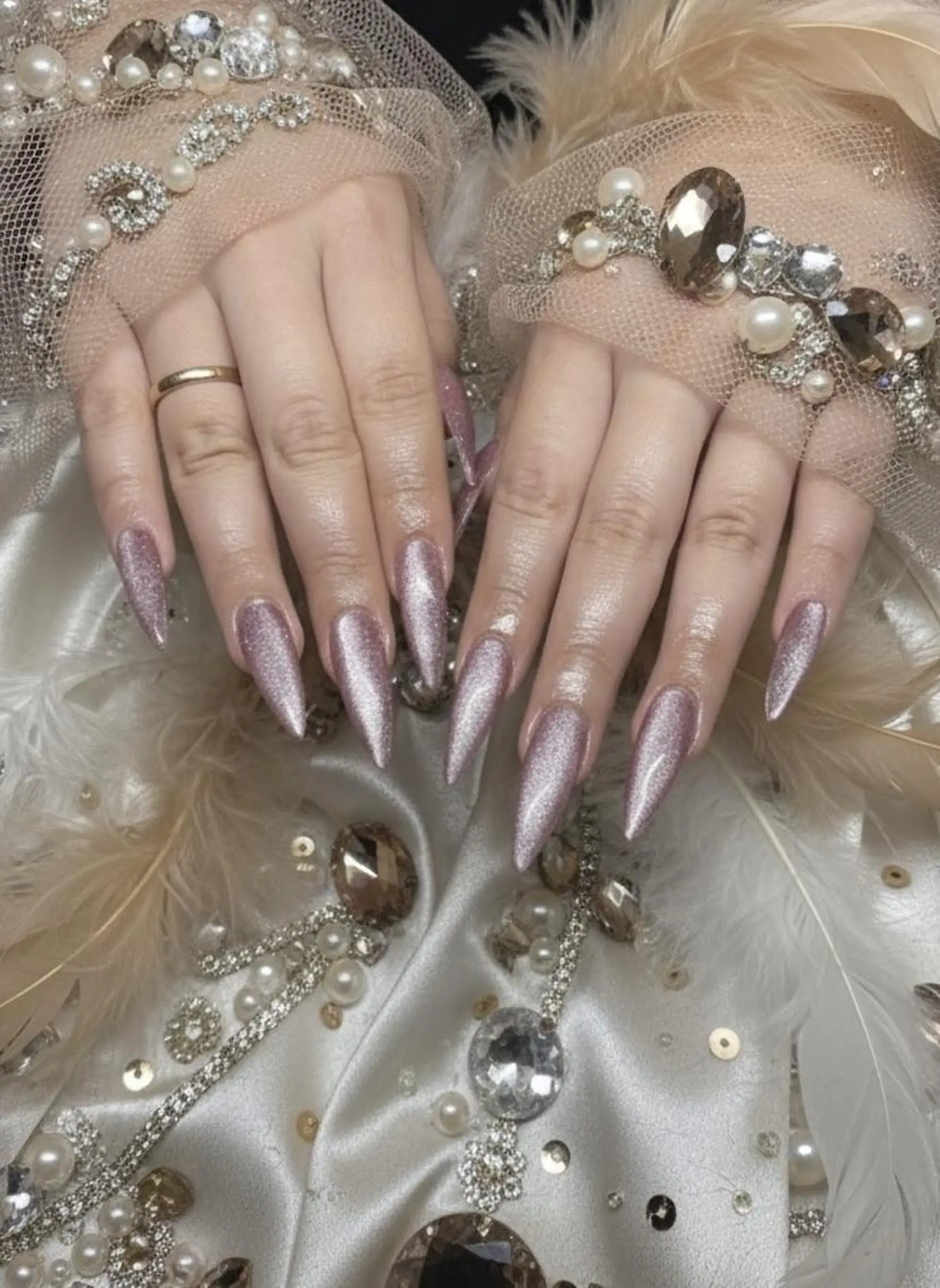 ネイル 長さ出し 韓国ネイル ロングネイル マグネットネイル メンズネイル ハンドネイル 24時間営業 UNABOMBAのネイルデザイン