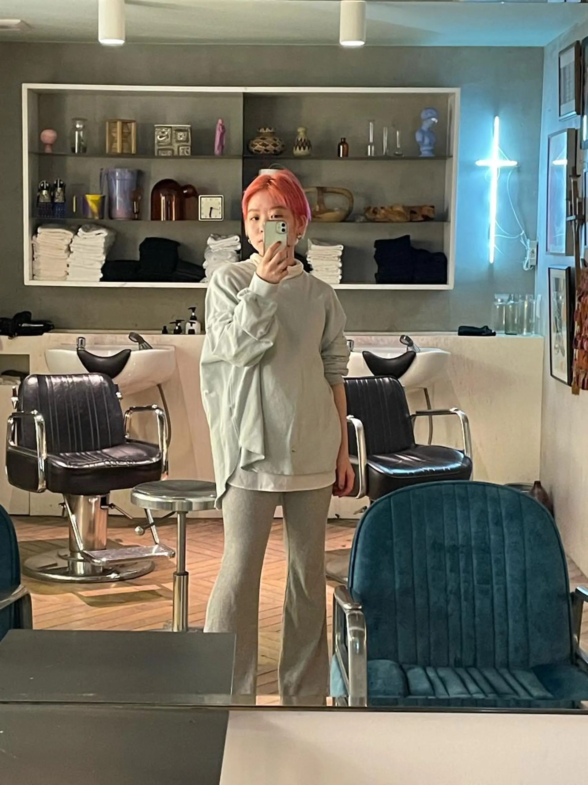 ショート カラー ツタ　TUTA 高円寺所属・ｔｏ ｋｉのヘアスタイル