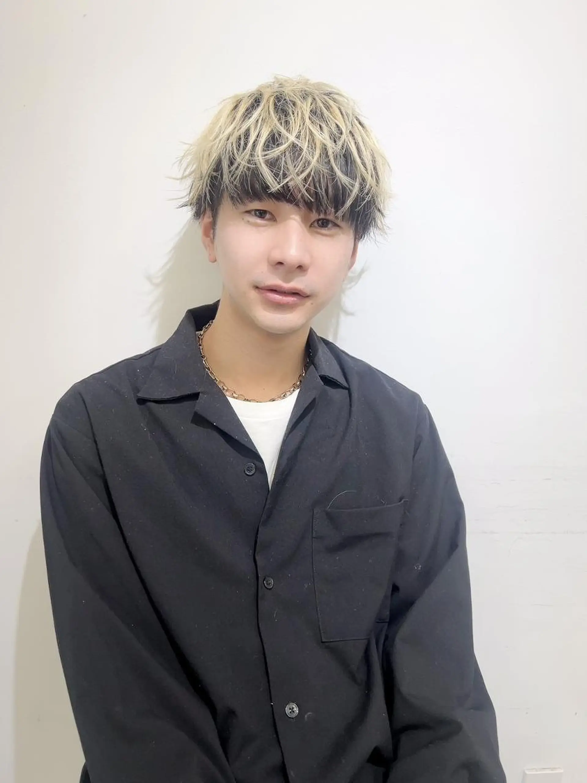 ショート 絶対綺麗な暖色カラー 🎯あります✨増渕✨のヘアスタイル