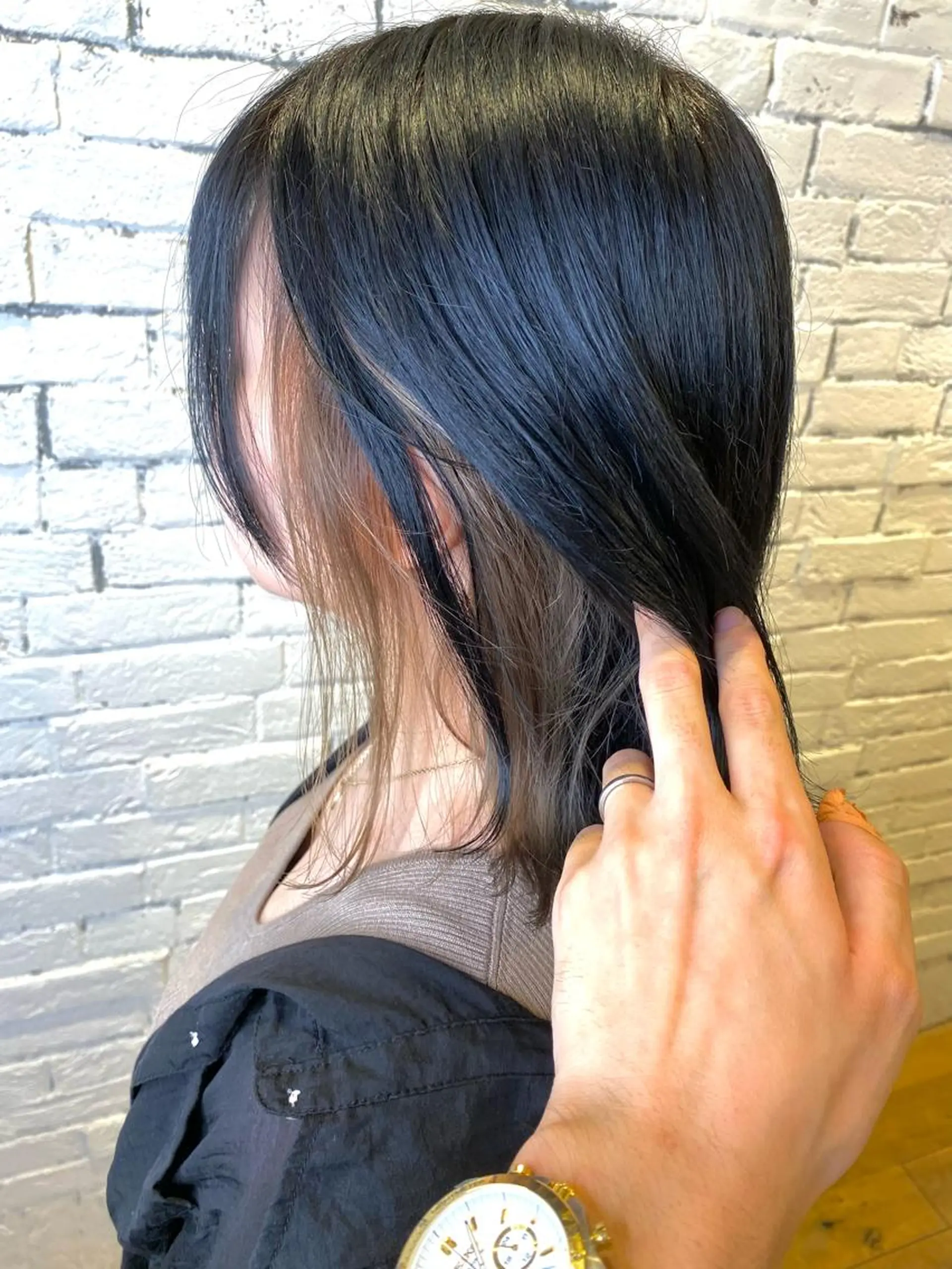 カラー link by vise所属・前田 輝のヘアスタイル