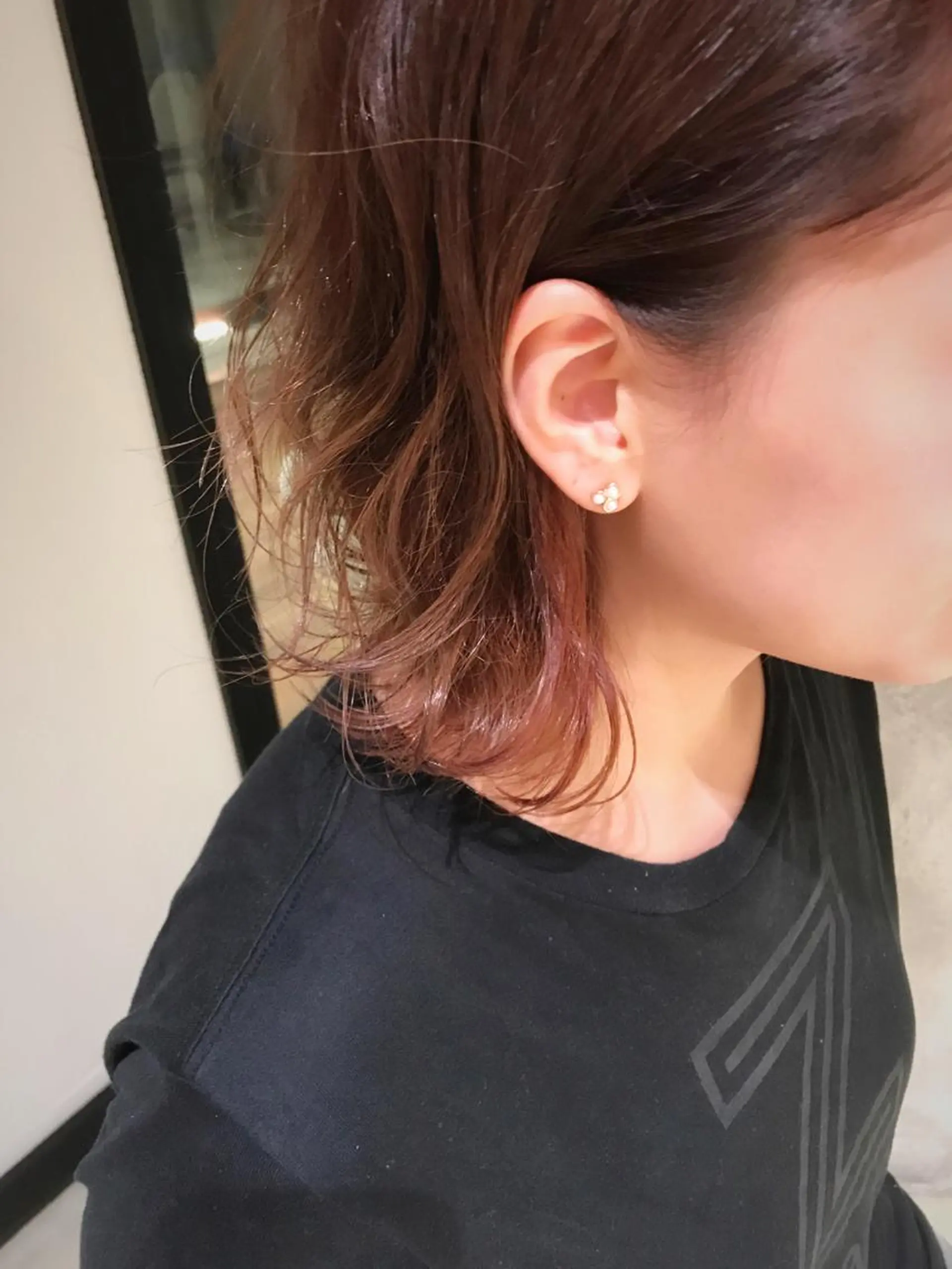 ミディアム カラー インナーカラー ピンクカラー シルバー 松村 崇弘のヘアスタイル