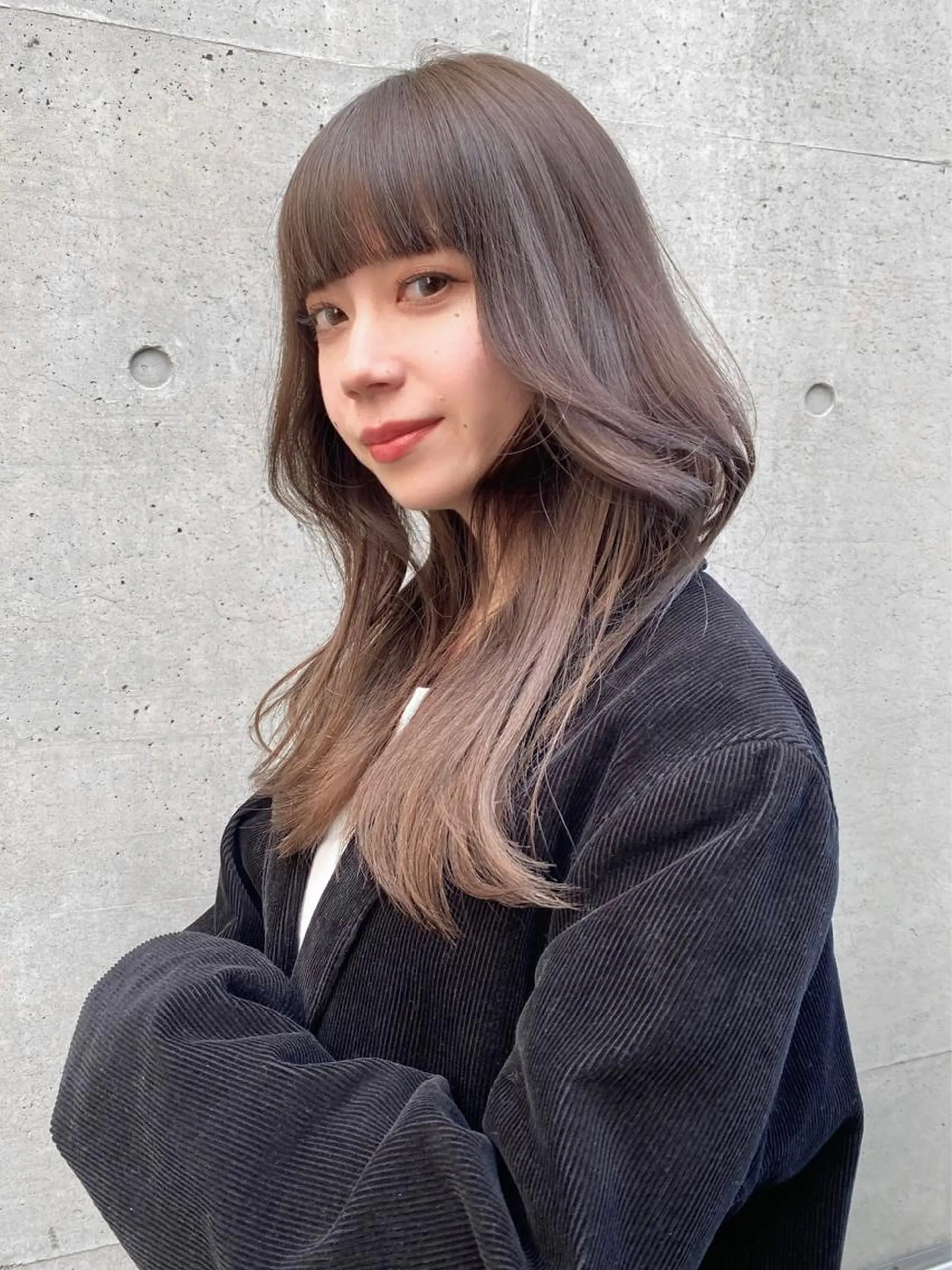 ロング カラー くびれヘア 顔まわりレイヤー レイヤーカット レイヤー/顔周り /透明感🩶高橋大のヘアスタイル