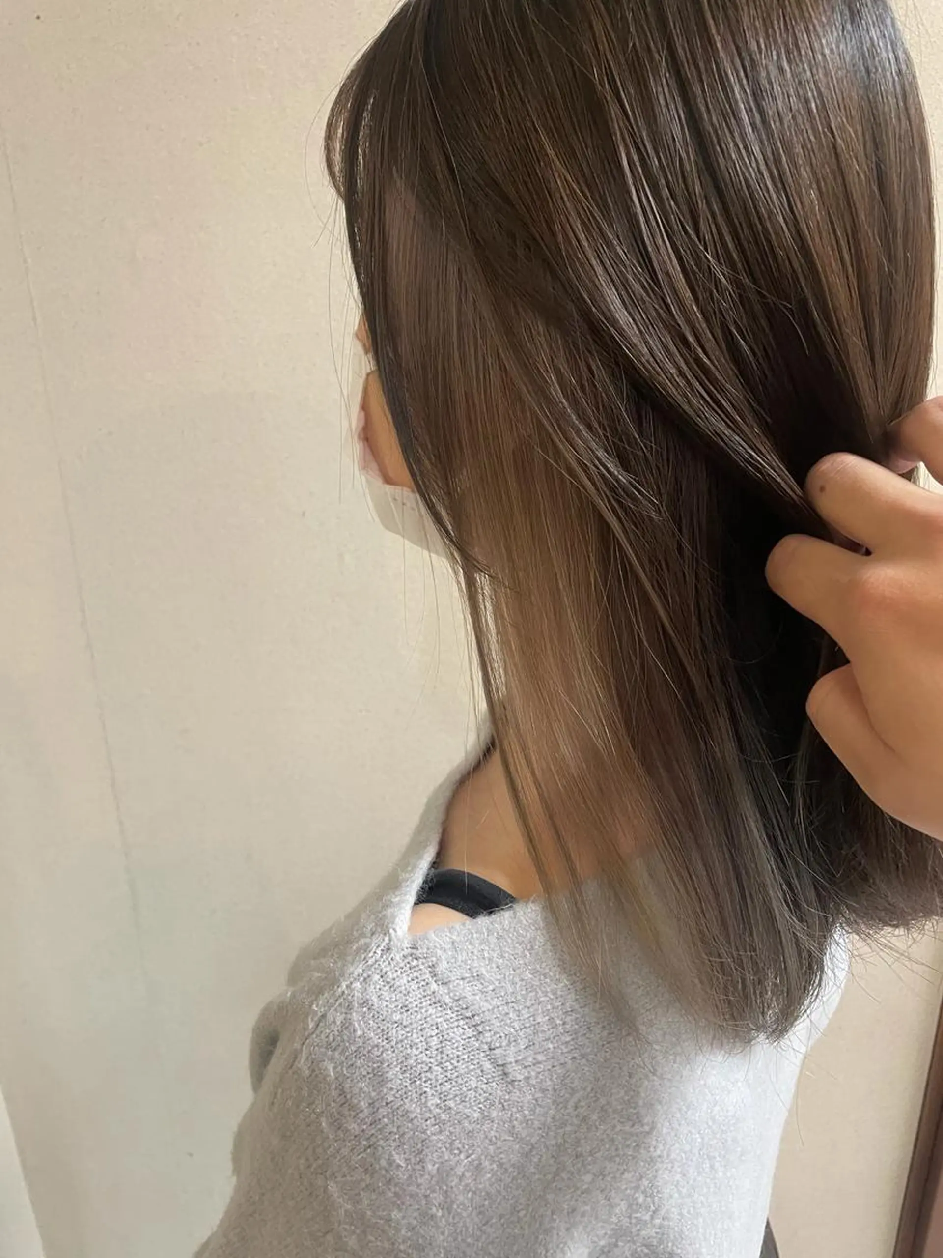 セミロング カラー ケアブリーチ /髪質 改善/古橋圭史郎のヘアスタイル