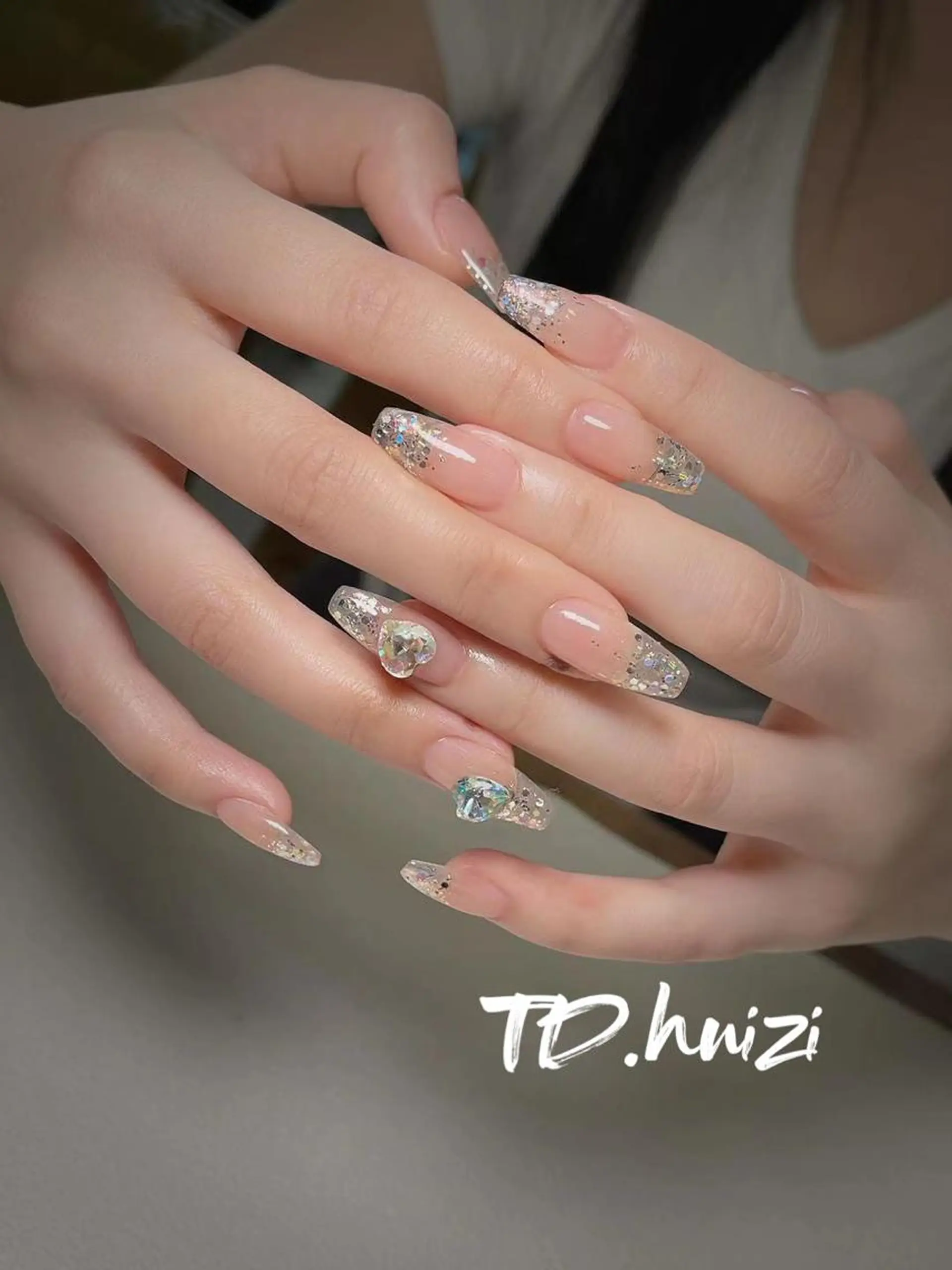 セミロング めぐみのネイルサロン 惠のネイルデザイン