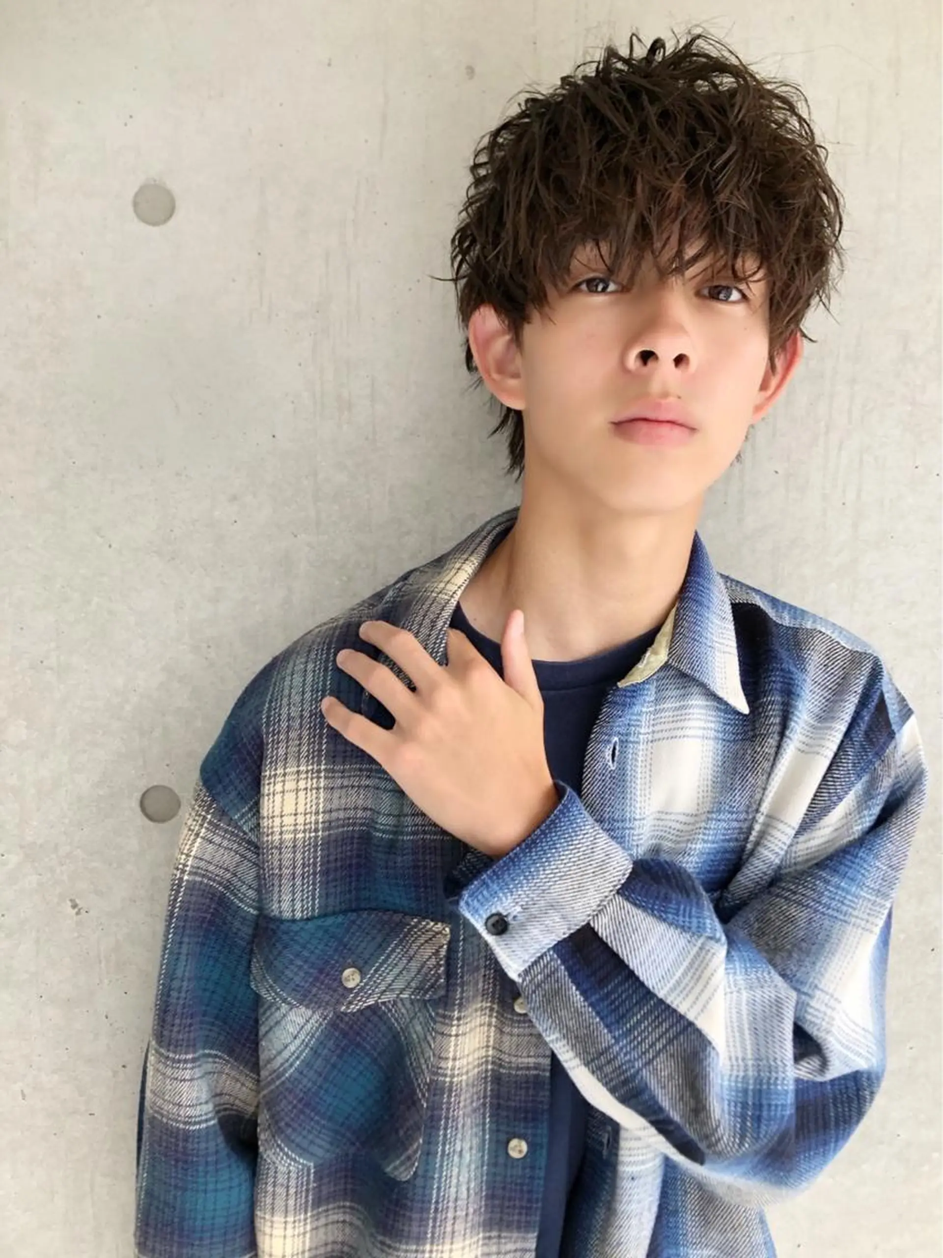 カラー メンズ くすみミルクティー／ ブラウン🪡TOWAのヘアスタイル