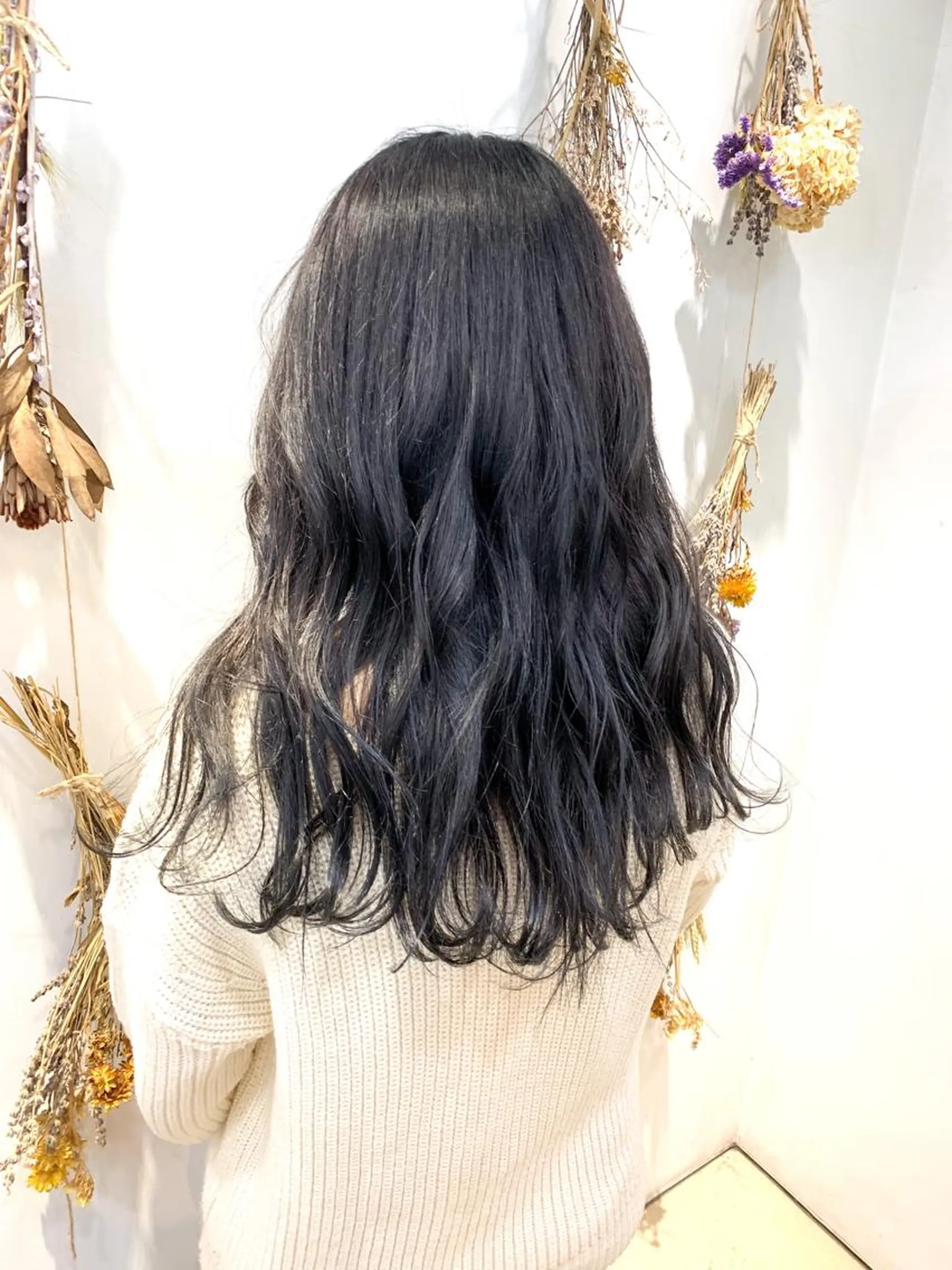 セミロング カラー ダークグレー 縮毛矯正/髪質改善 /韓国風　山川春輝のヘアスタイル