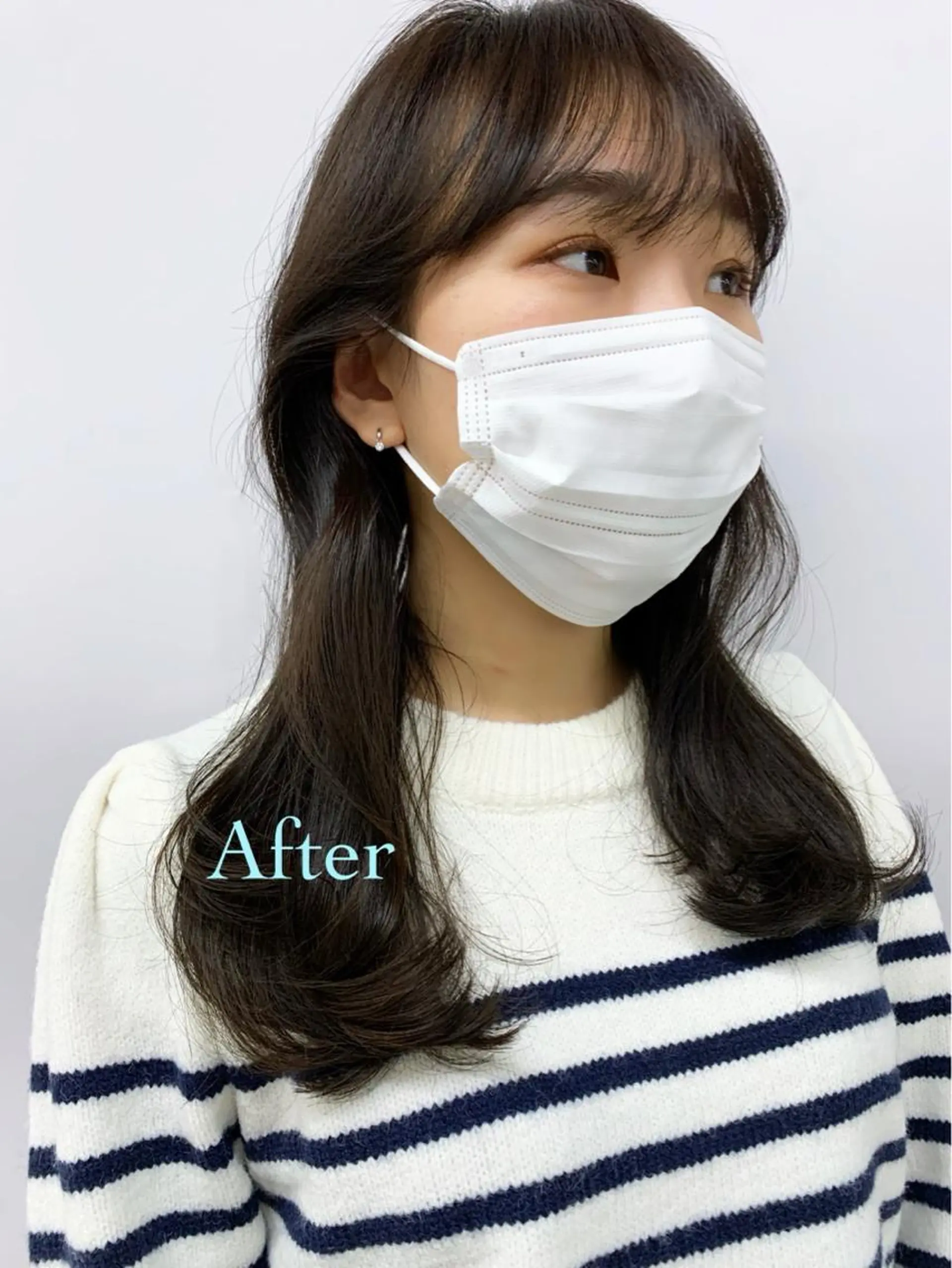 セミロング カラー オチ ハナのヘアスタイル