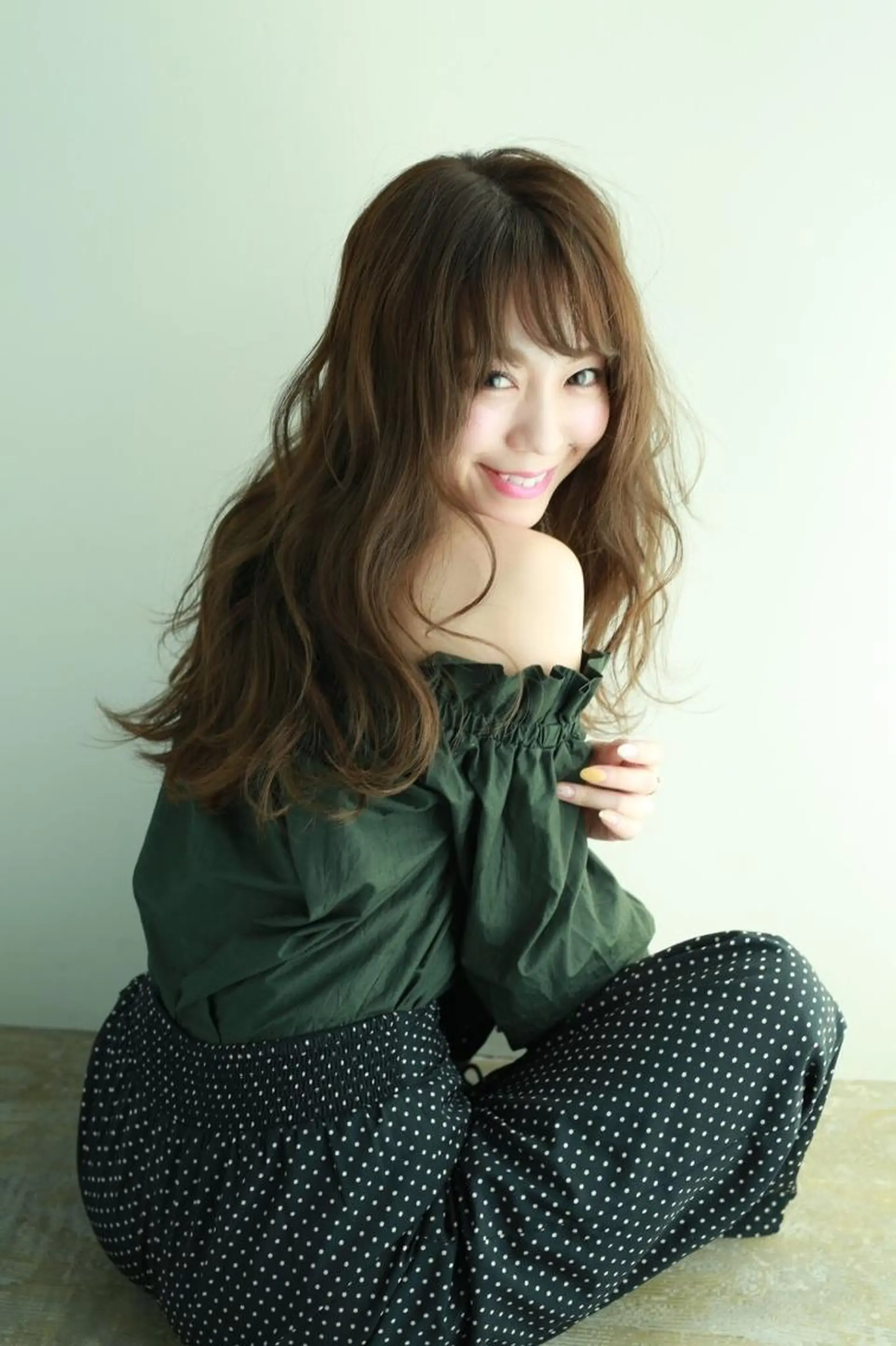 ロング カラー 指名支持率NO.1 スタイリストのヘアスタイル