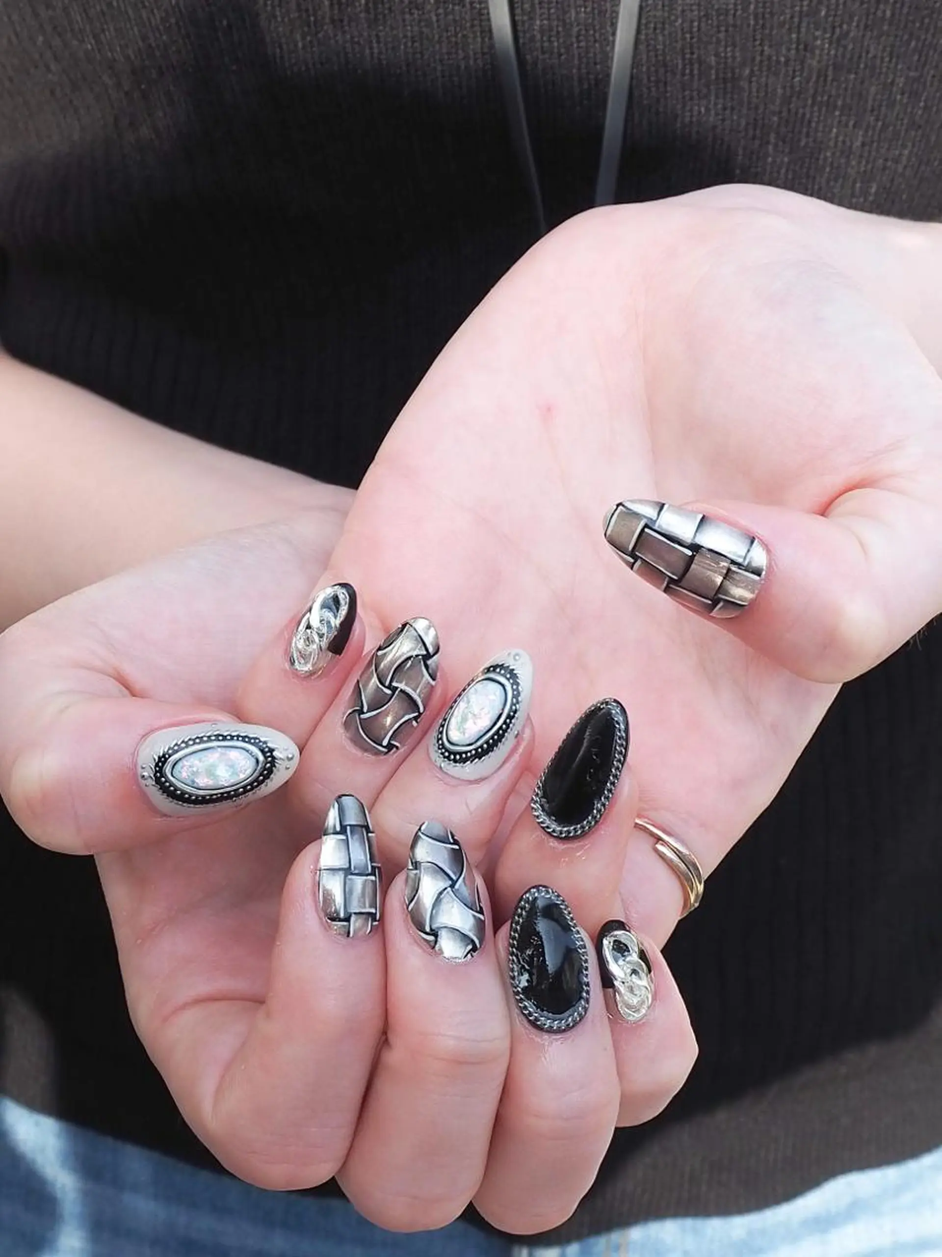 ネイル アートネイル ハンドネイル Hisaka Mikiのネイルデザイン