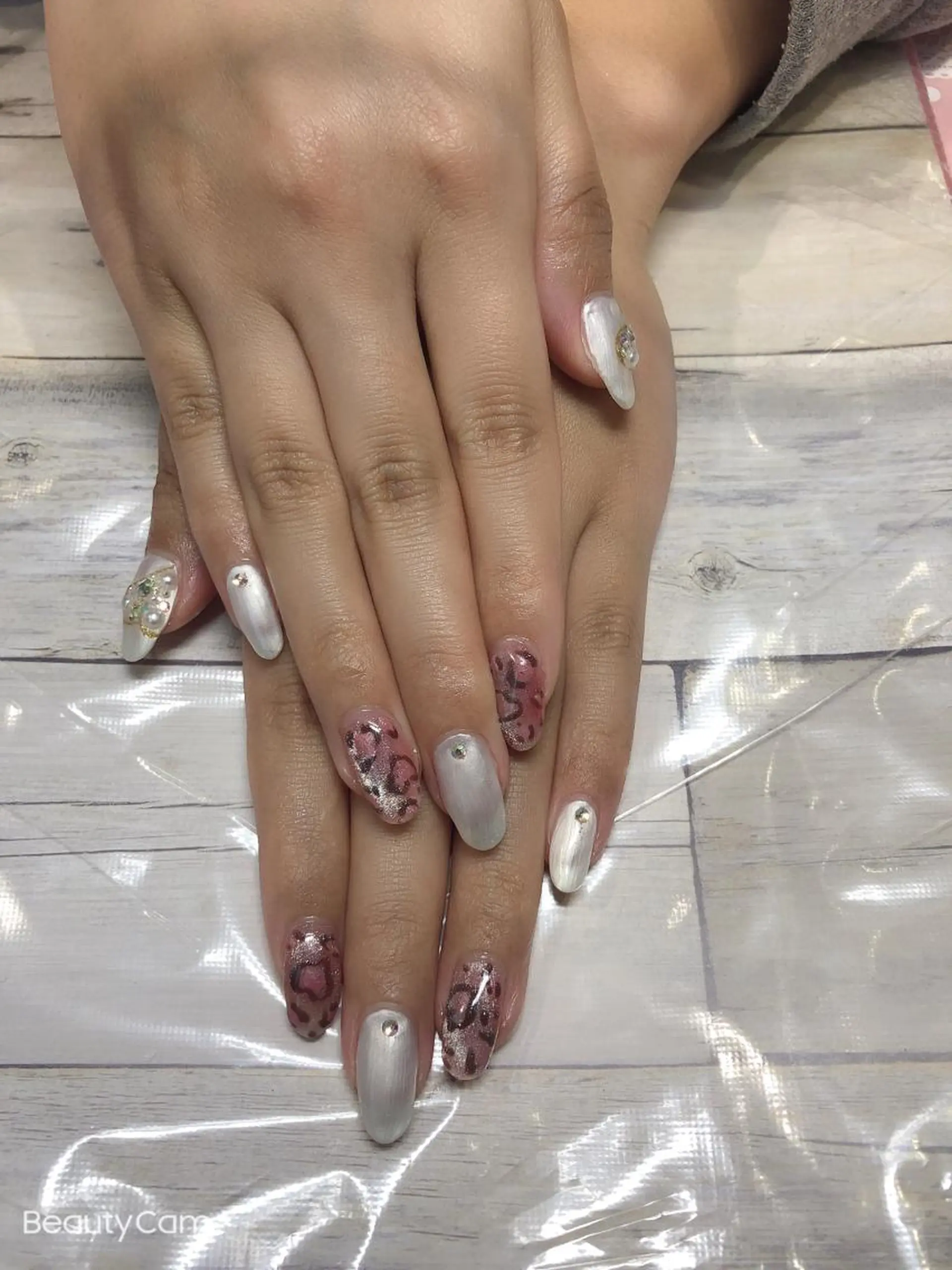 ネイル 💎Guarendo💎錦糸町店所属・✨アン ミユ✨のネイルデザイン