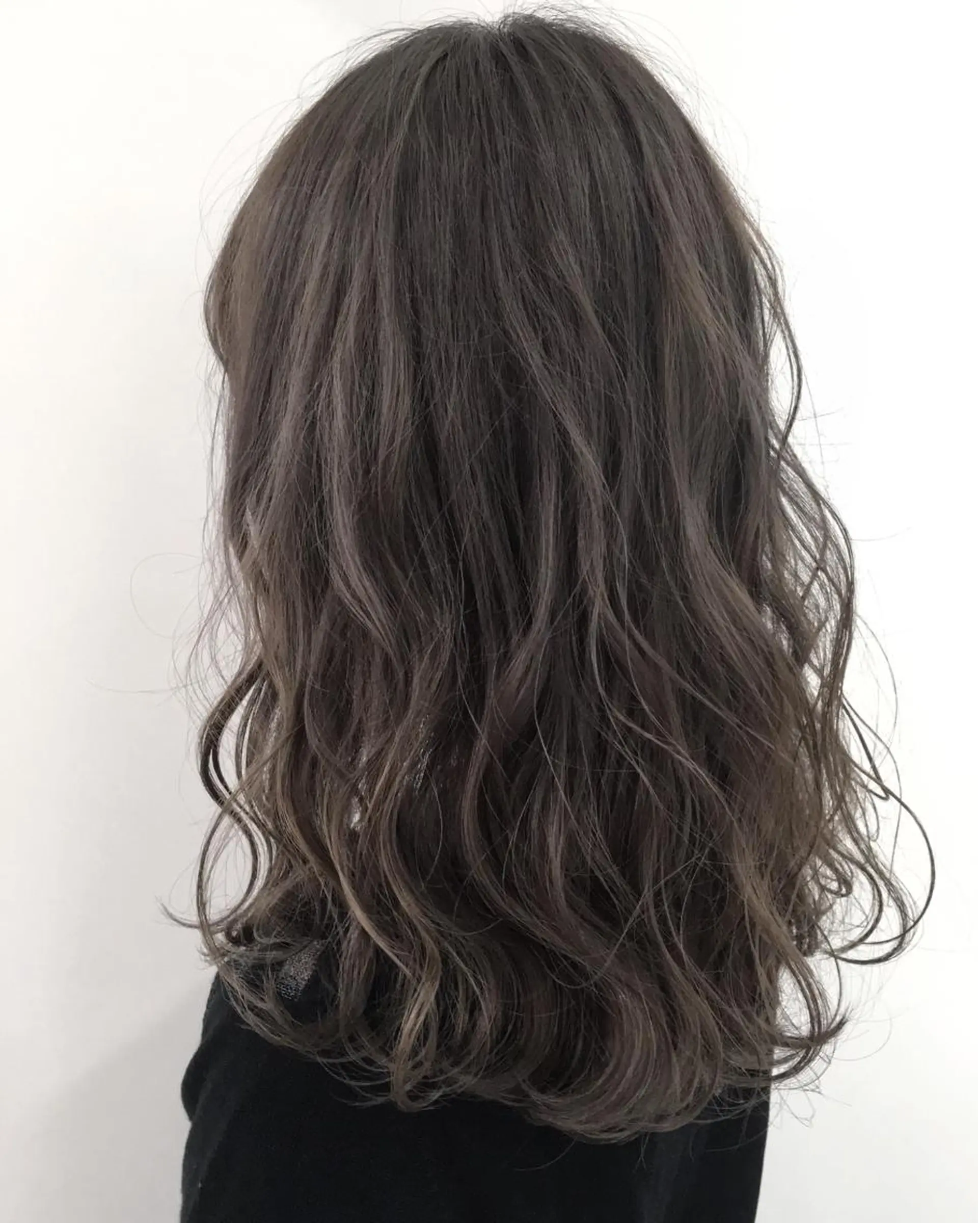 セミロング アッシュ アッシュグレー ボブ/レイヤー 🌟梅田盛一🌟のヘアスタイル