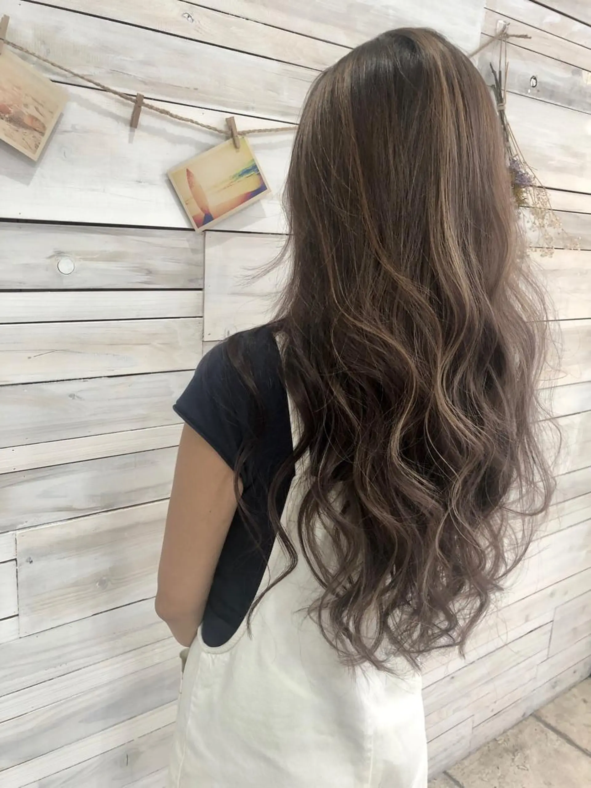 カラー attrait アトレ湘南台所属・💎ブリーチ／ボブ 💎ハルのヘアスタイル