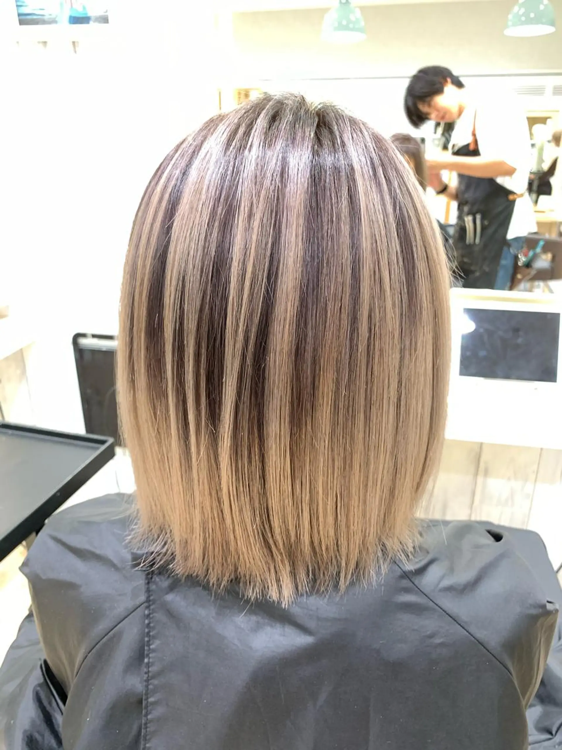 ミディアム カラー LUSTRE クロサワのヘアスタイル