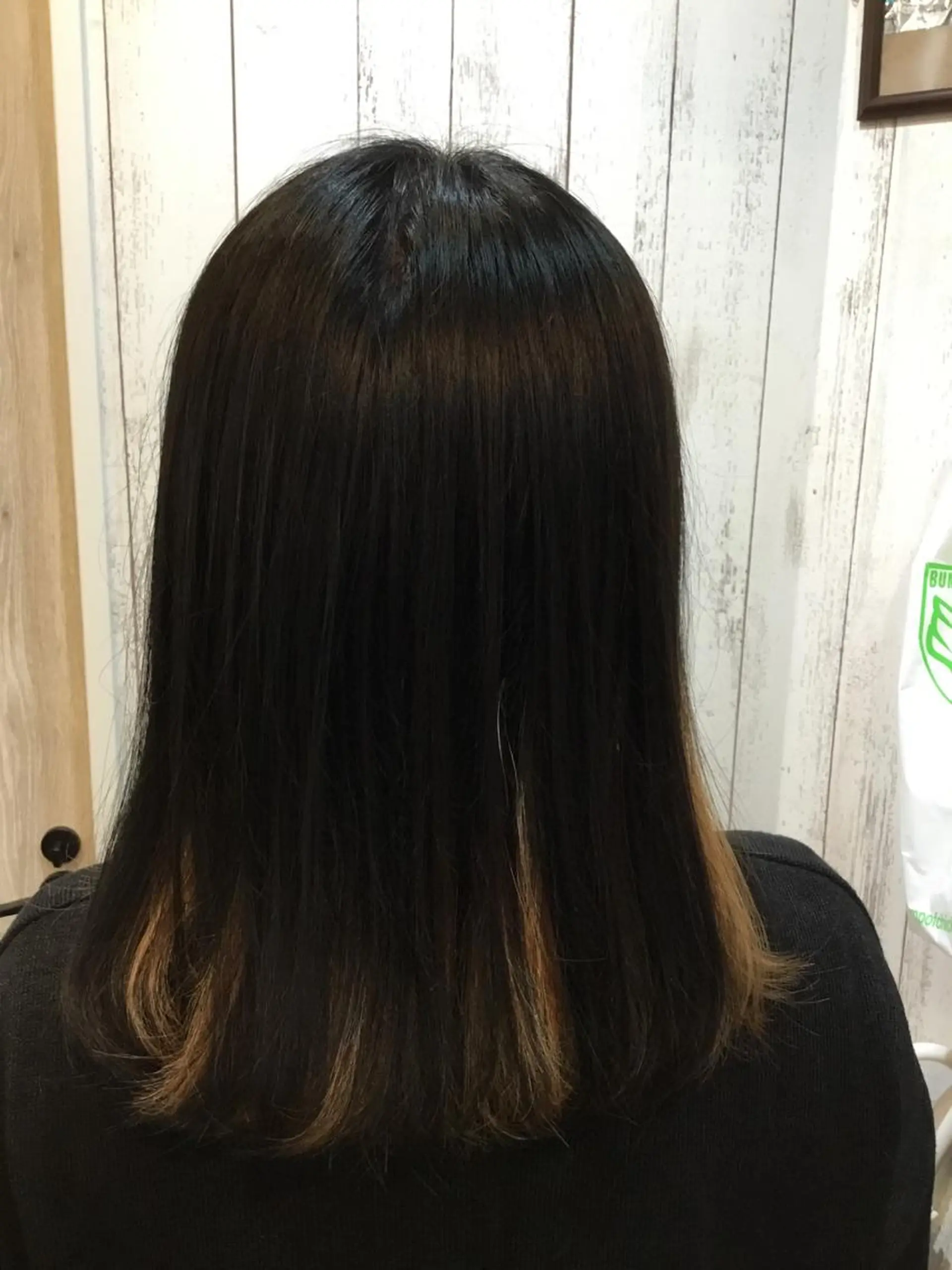 セミロング カラー 金崎 新吾のヘアスタイル