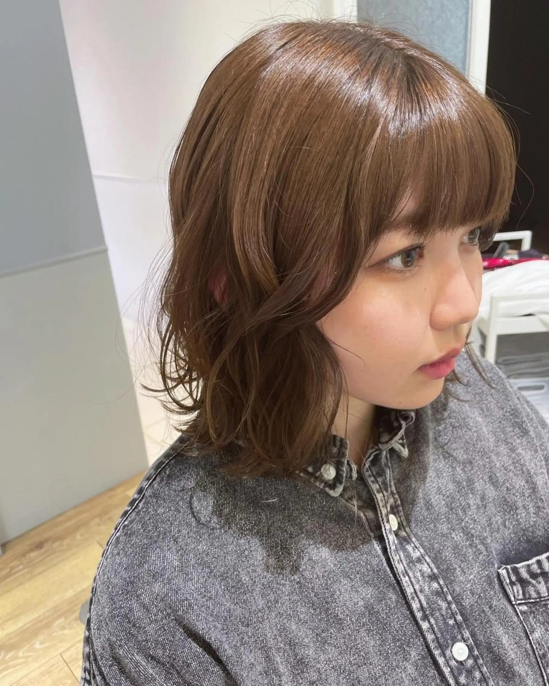 ミディアム カラー パーマ ヘアアレンジ メンズ キッズ ネイル マツエク・マツパ ベージュカラー 髪質改善 🫧垢抜けヘア🫧 SHIORIのヘアスタイル