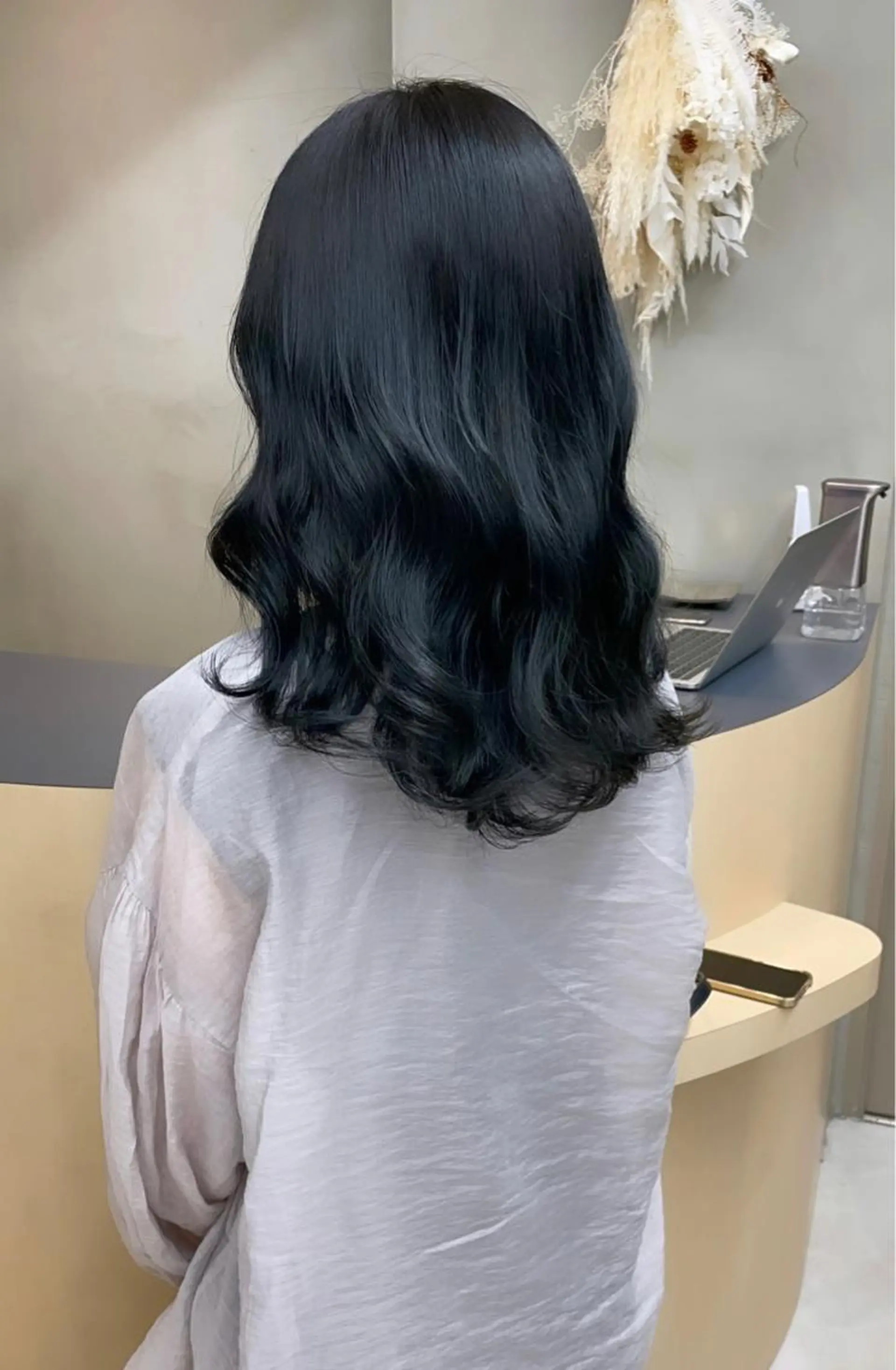 ミディアム カラー ivy所属・🦋うる艶透明感ヘア 今井達也のヘアスタイル