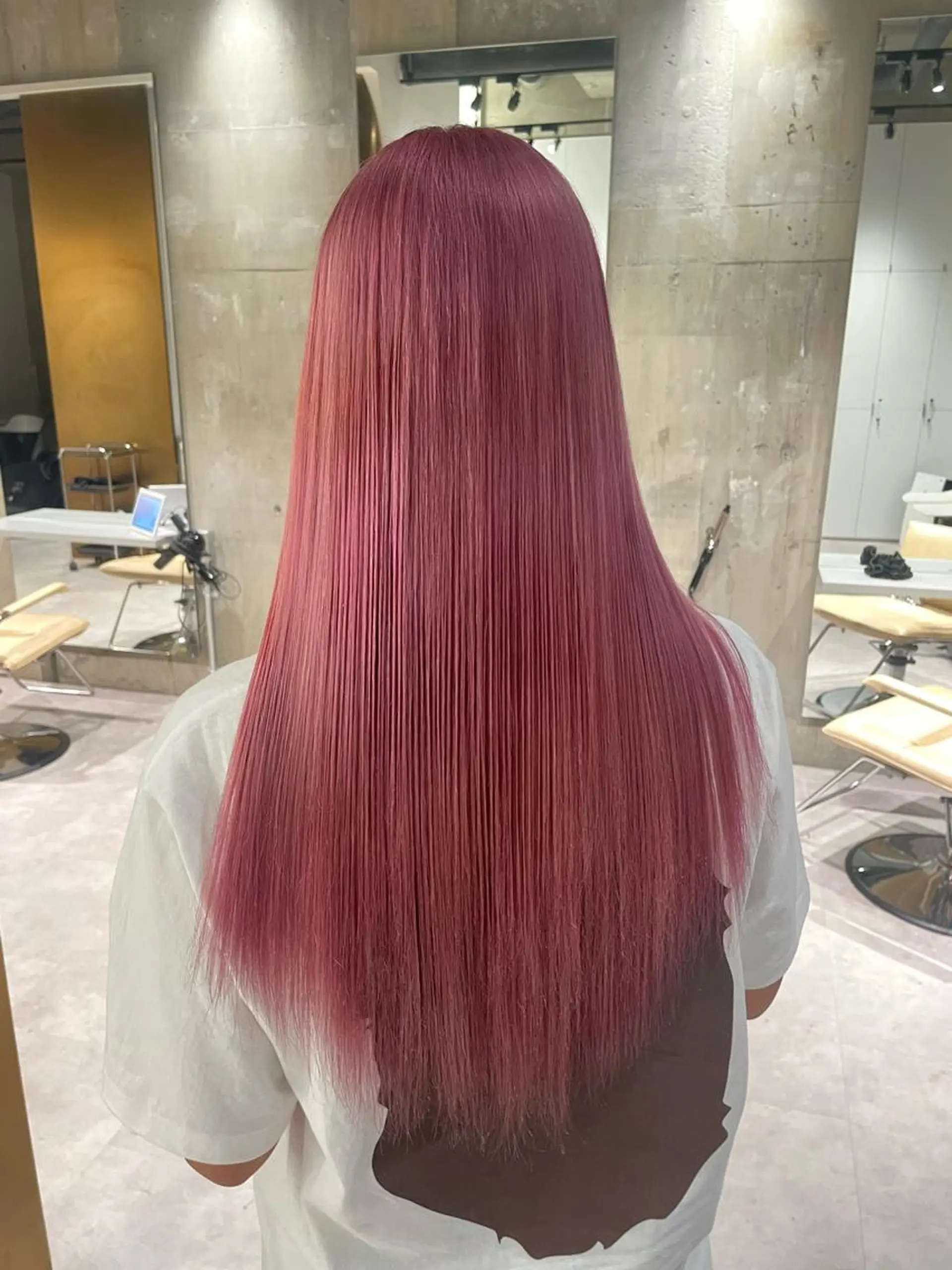 ロング カラー 美髪矯正/ハイトーン 🪸🩰ヒナコのヘアスタイル