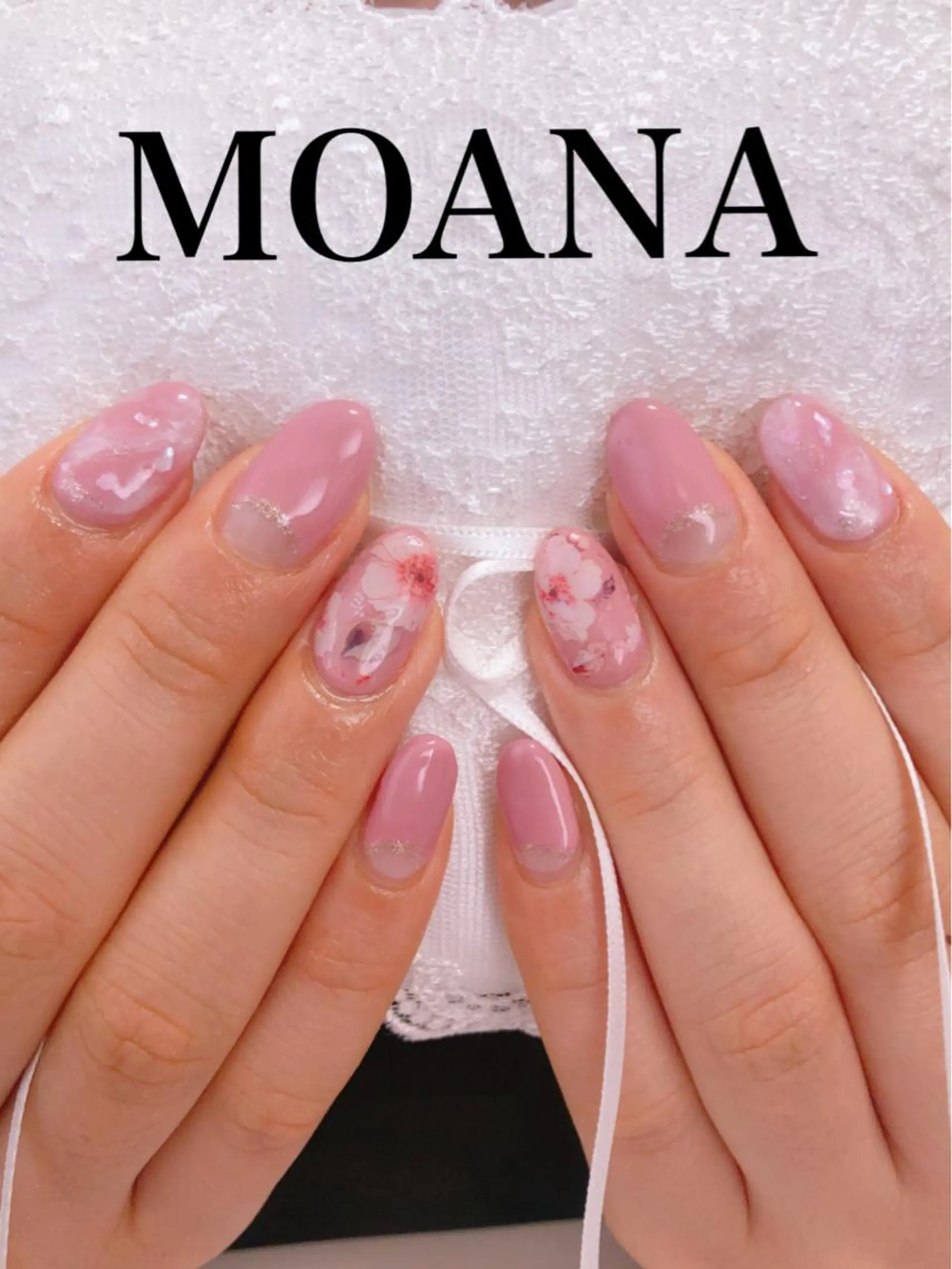 ネイル 石谷 詩織のネイルデザイン