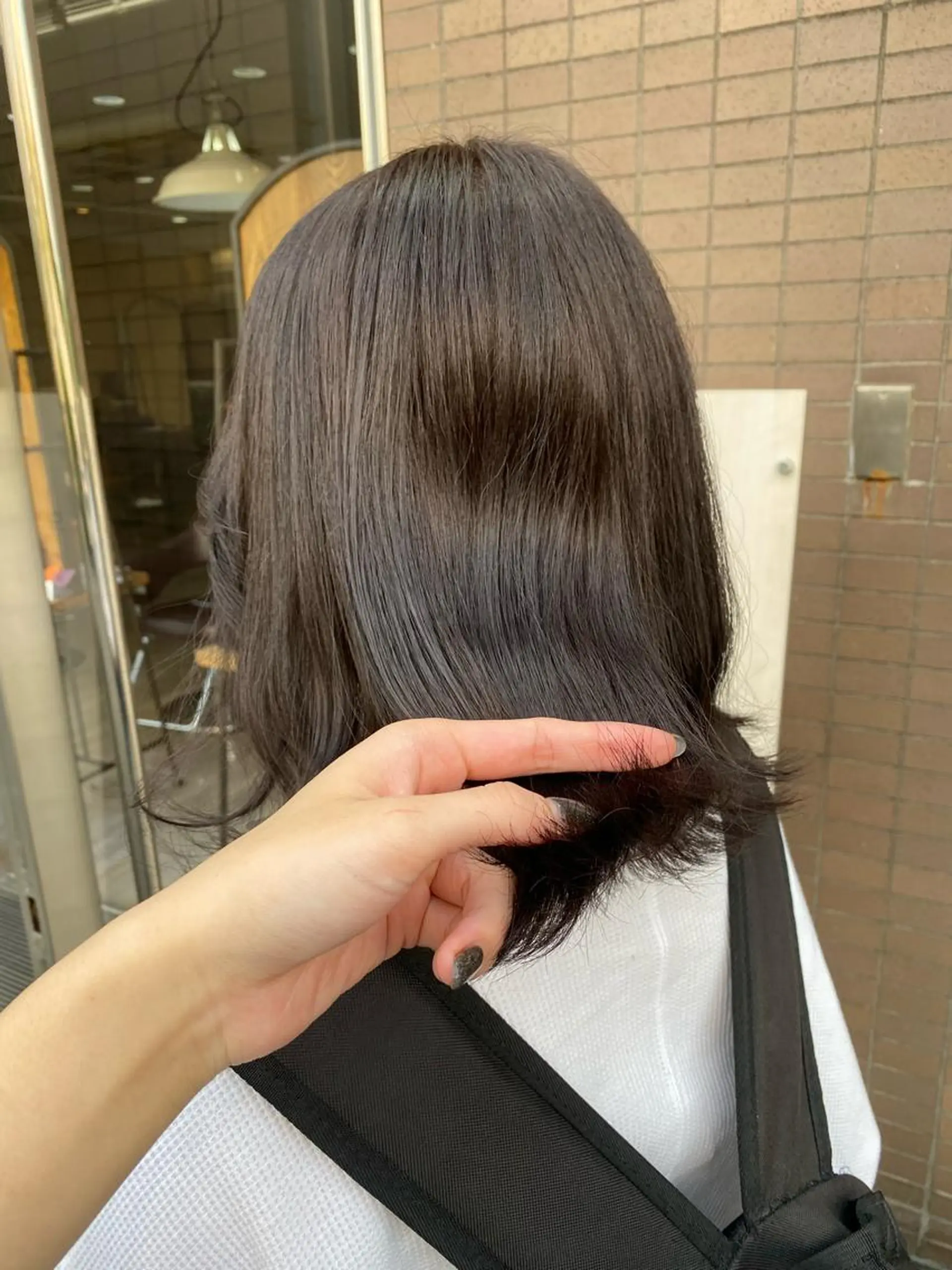 ミディアム ELEN 新百合ヶ丘のヘアスタイル