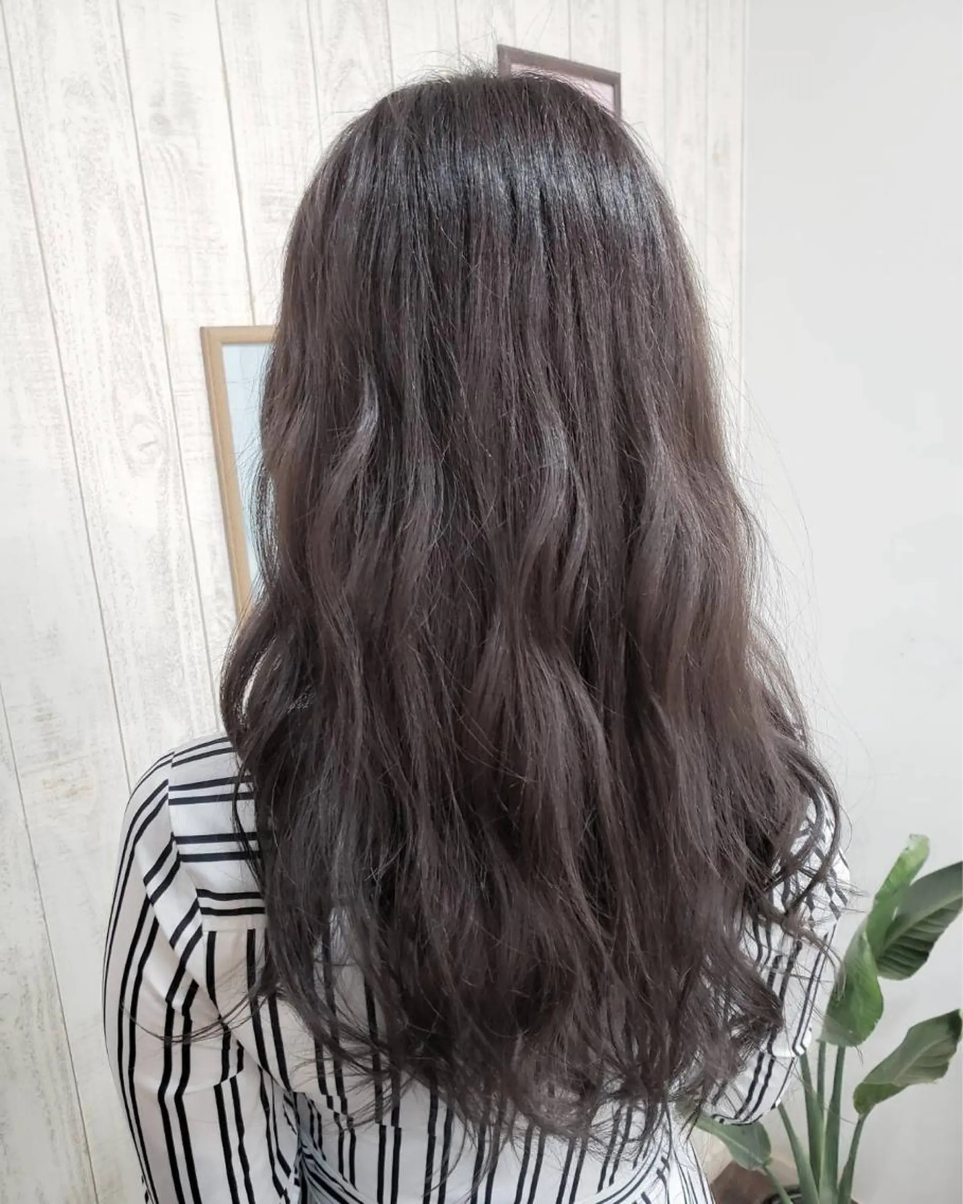 ロング カラー ヘアカラー Luana. 細澤のヘアスタイル