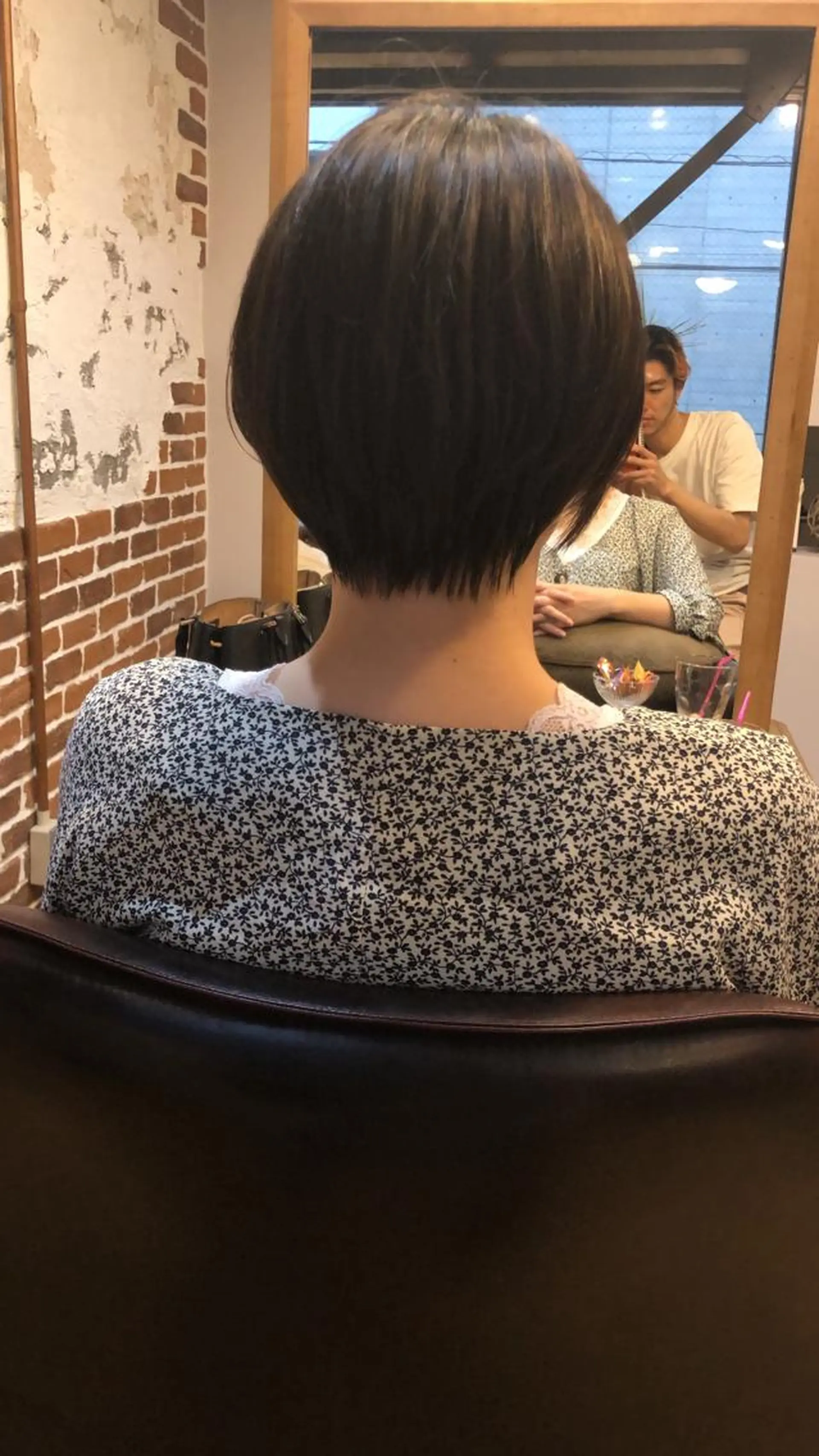 ショート 切りっぱなしボブ ボブ 外国人風カラー ハイライト レイヤーカット また会いたくなる 美容師【KENTA】のヘアスタイル