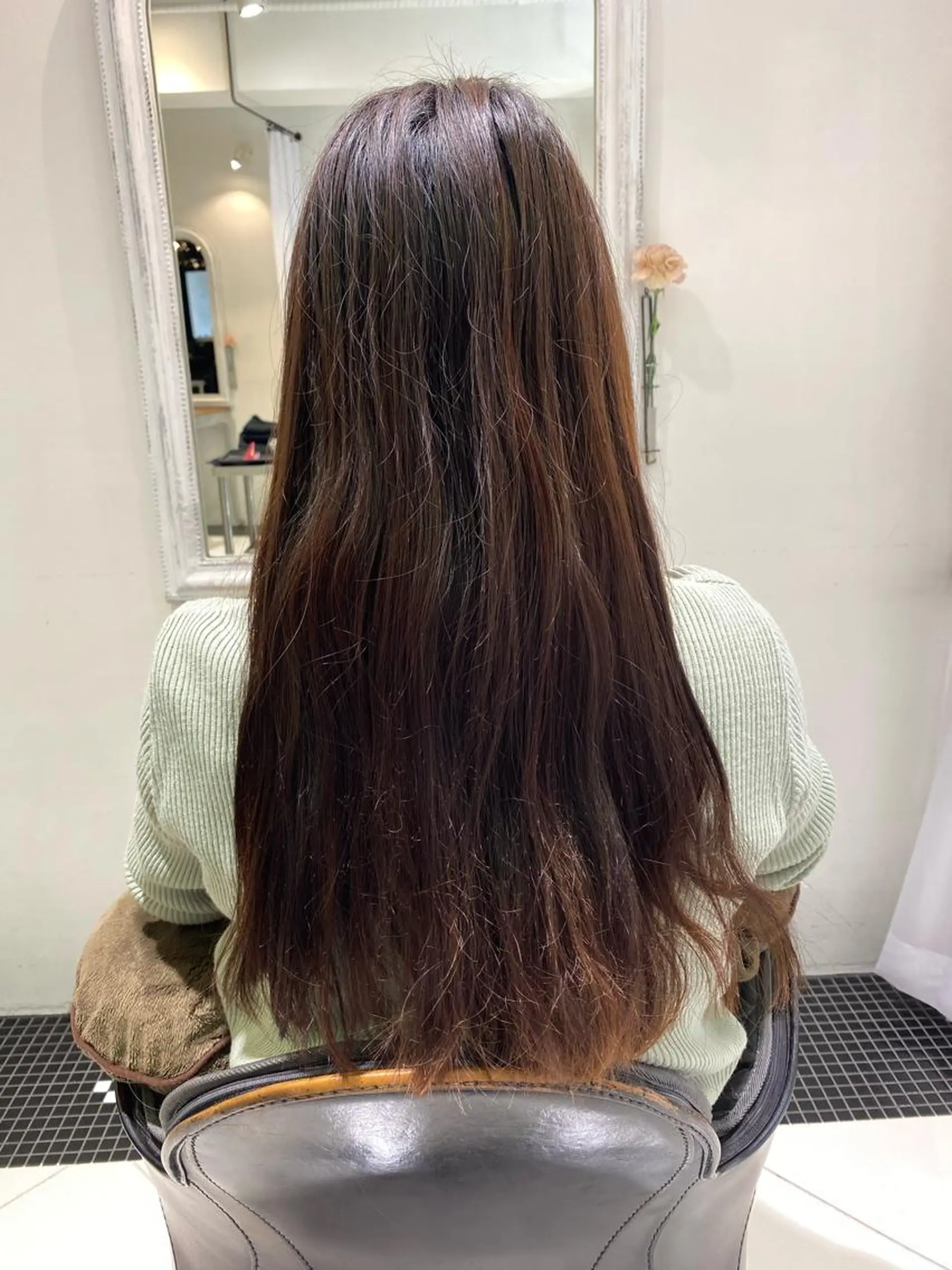 ロング カラー ducha所属・DUCHA Tomida naoのヘアスタイル