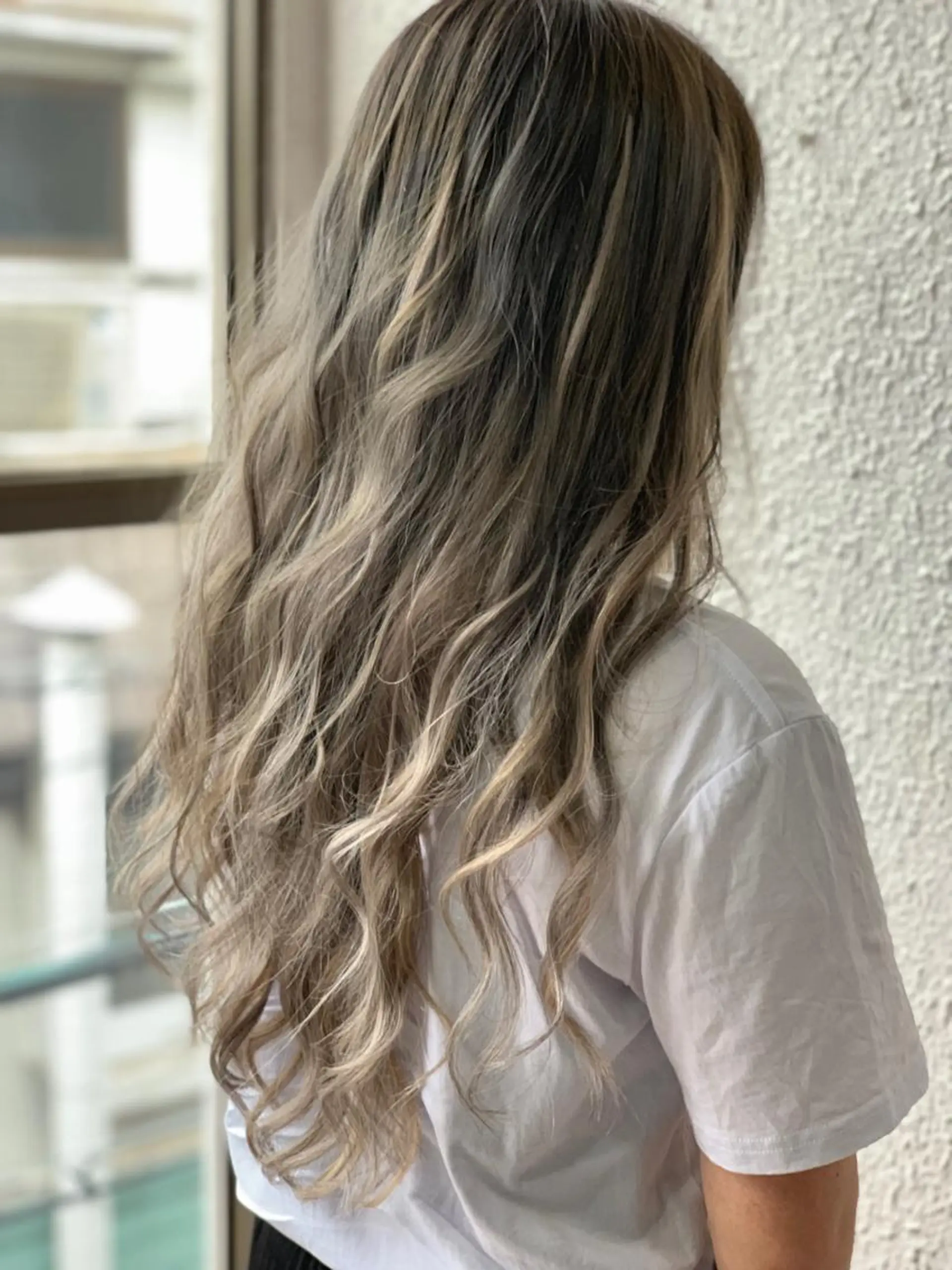 ロング eye エクステ専門店Rのヘアスタイル