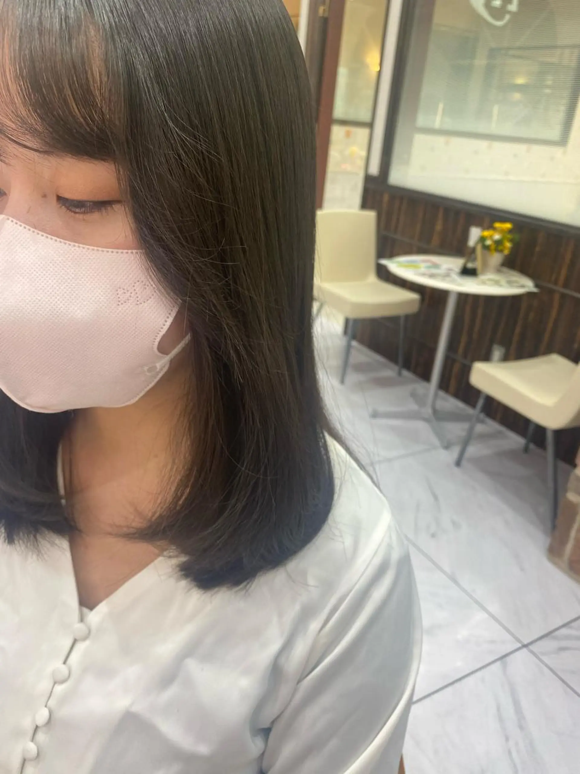 ミディアム 宮澤 美幸のヘアスタイル