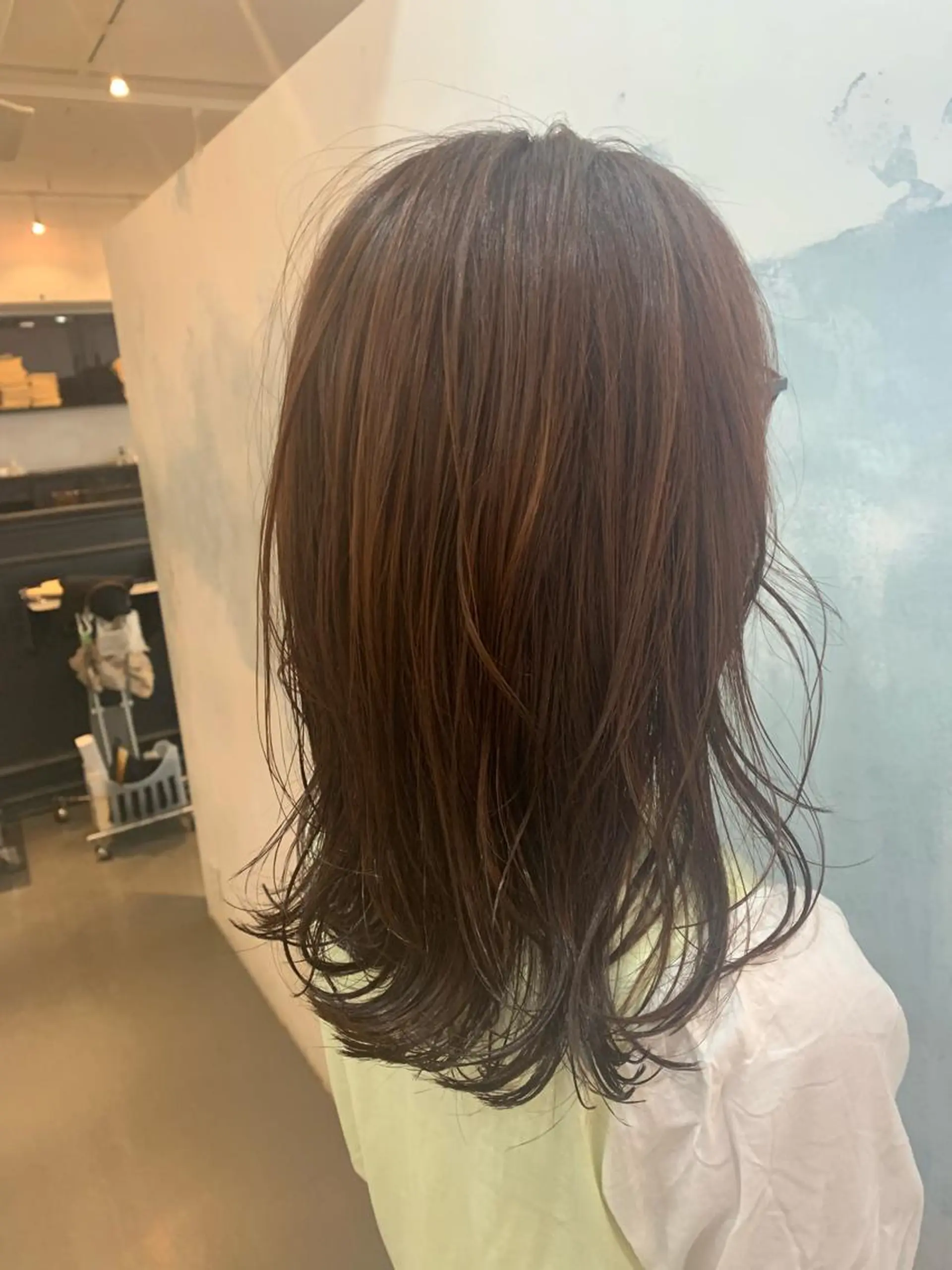 セミロング カラー オレンジ カット ヘアカラー トリートメント 🍑艶髪✖️暖色系 ✨momoka🍑のヘアスタイル