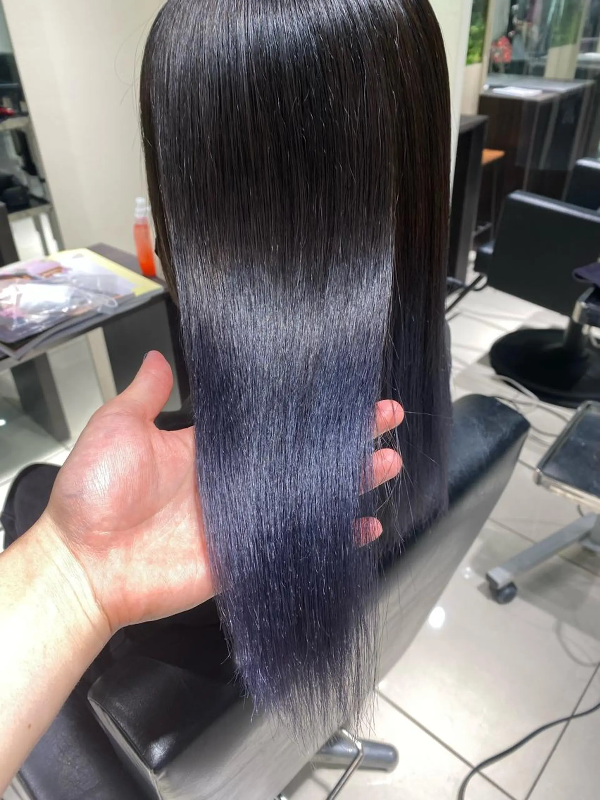 セミロング SALOWIN渋谷caldo店B1所属・岐津公太 メンズ縮毛矯正のプロのヘアスタイル