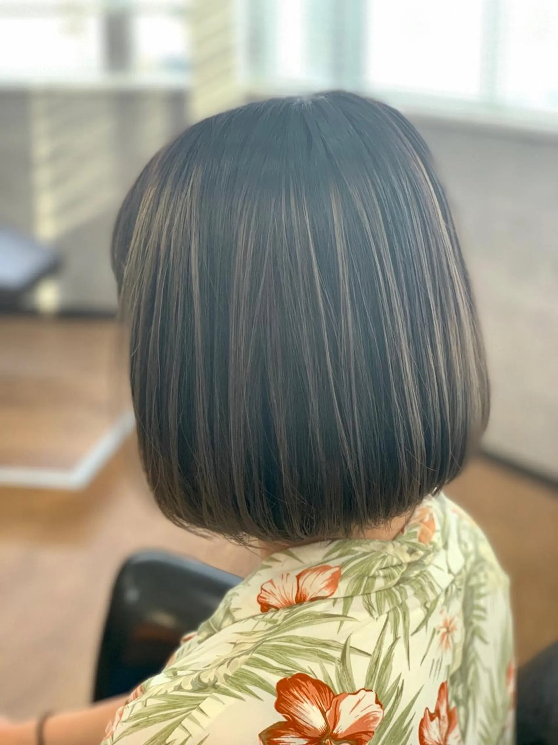 ミディアム SALOWIN心斎橋Suite店所属・ブリーチ毛にもできる 縮毛矯正|鷹司郎のヘアスタイル