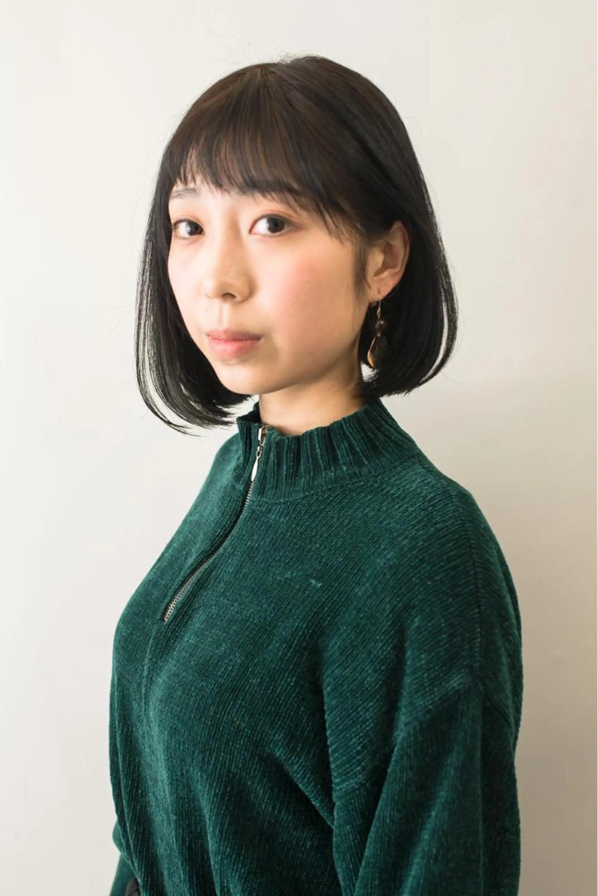 ショート カラー 千葉 慎也のヘアスタイル