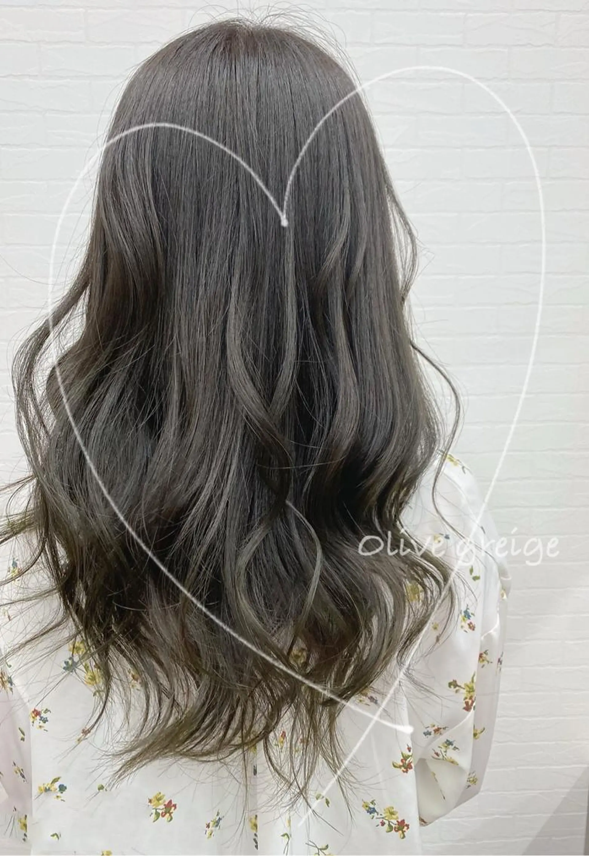 セミロング カラー 透明感カラー GRANLUSSO 〜グランルッソ駅前店所属・木口 嘉美のヘアスタイル