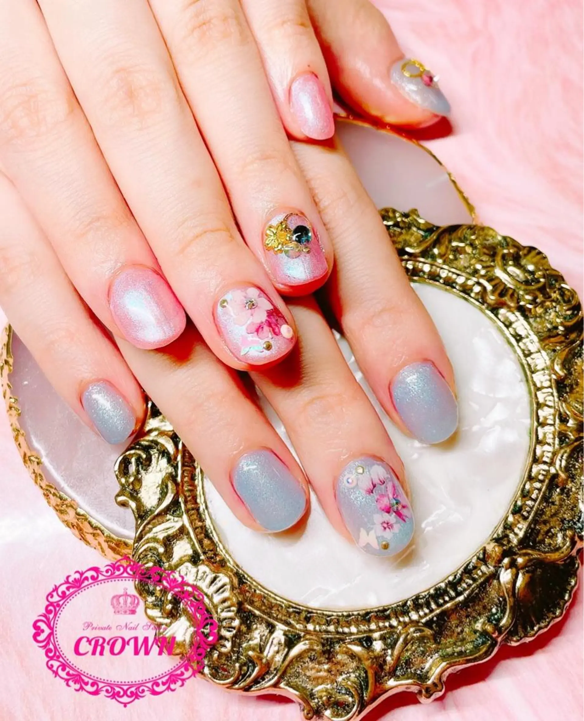 ネイル CROWN プライベートサロンのネイルデザイン