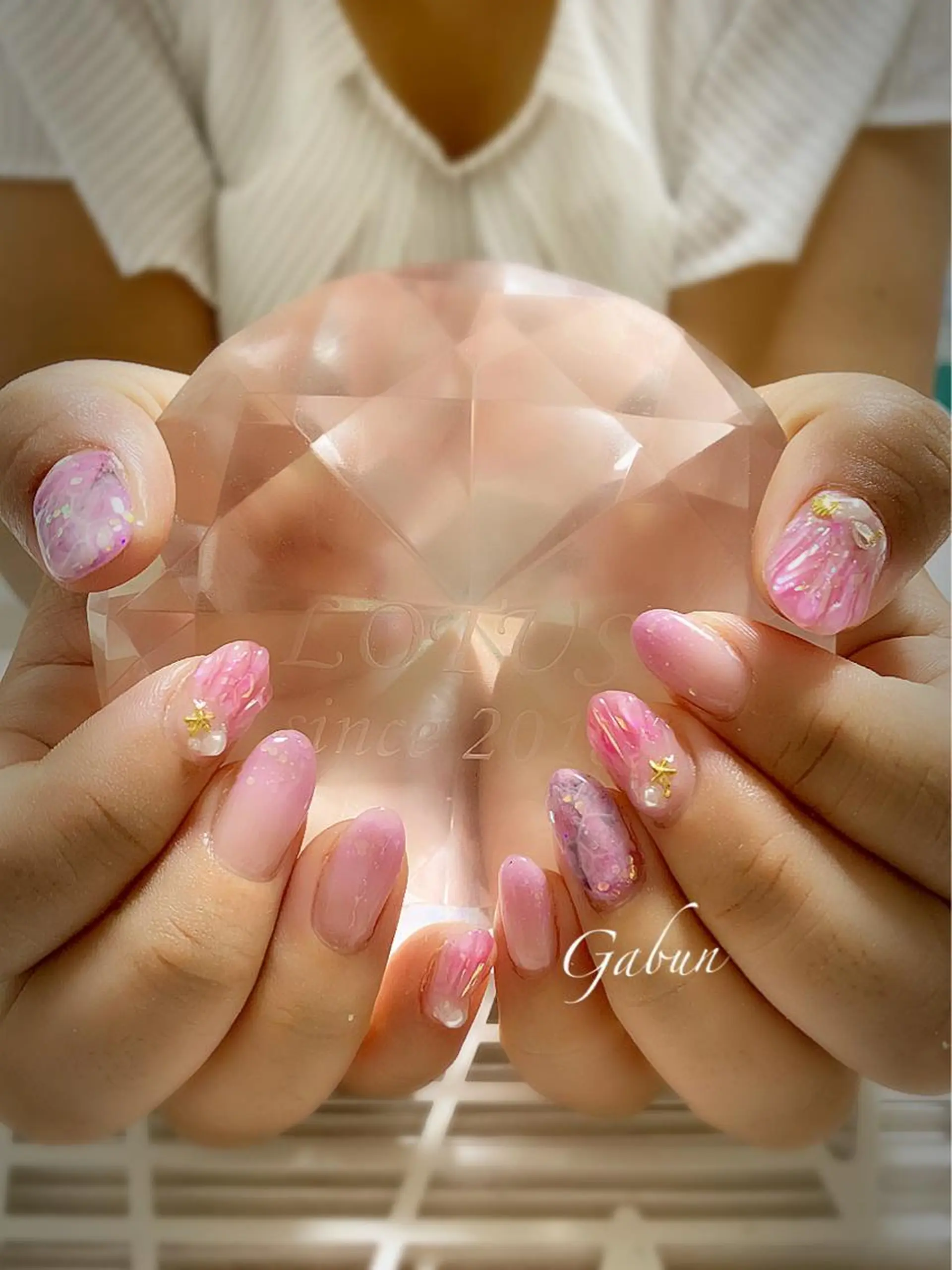 セミロング ネイル アートネイル ハンドネイル ハンドケア LOTUS ネイルサロンのネイルデザイン