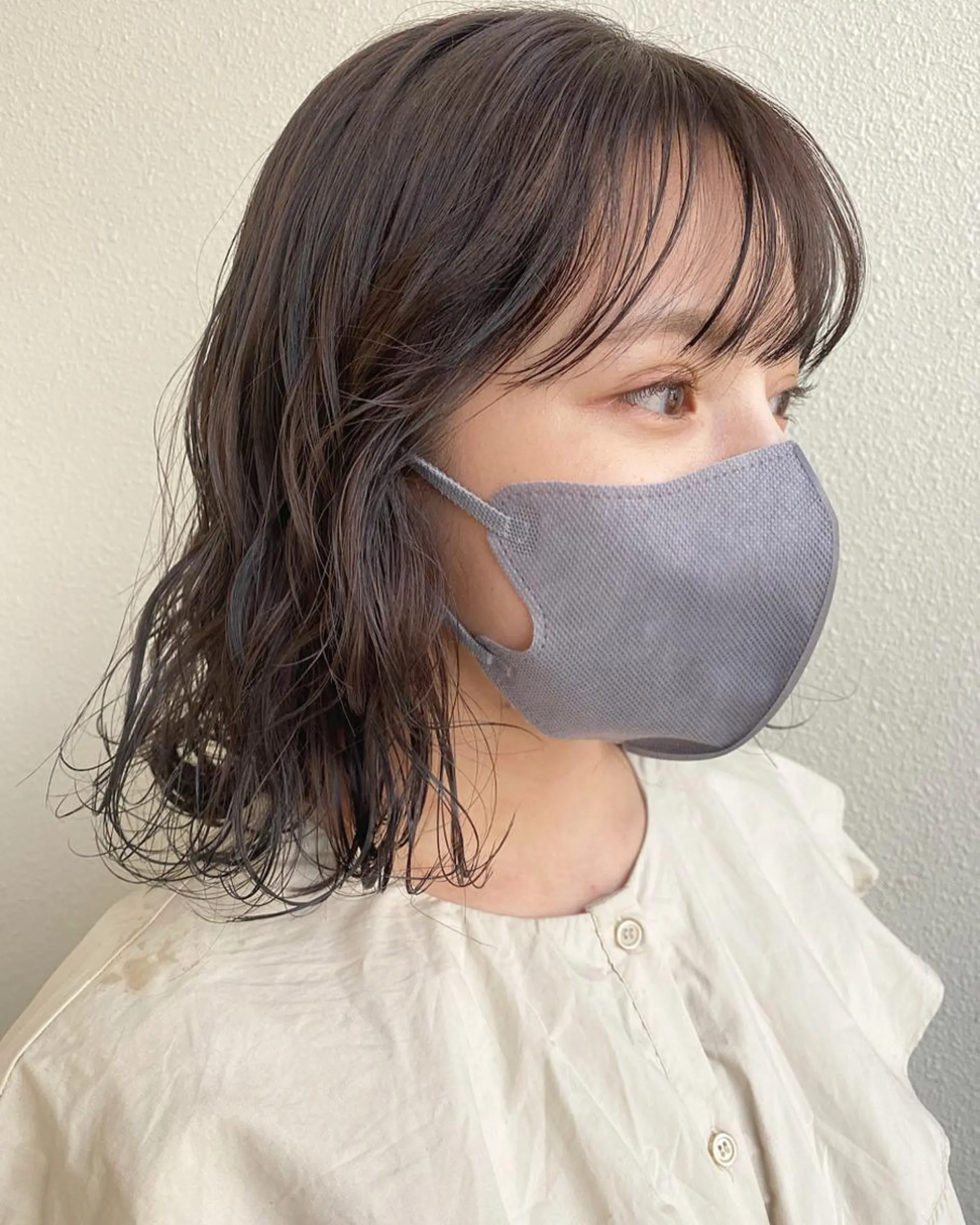 ミディアム カラー GiseL アンリのヘアスタイル