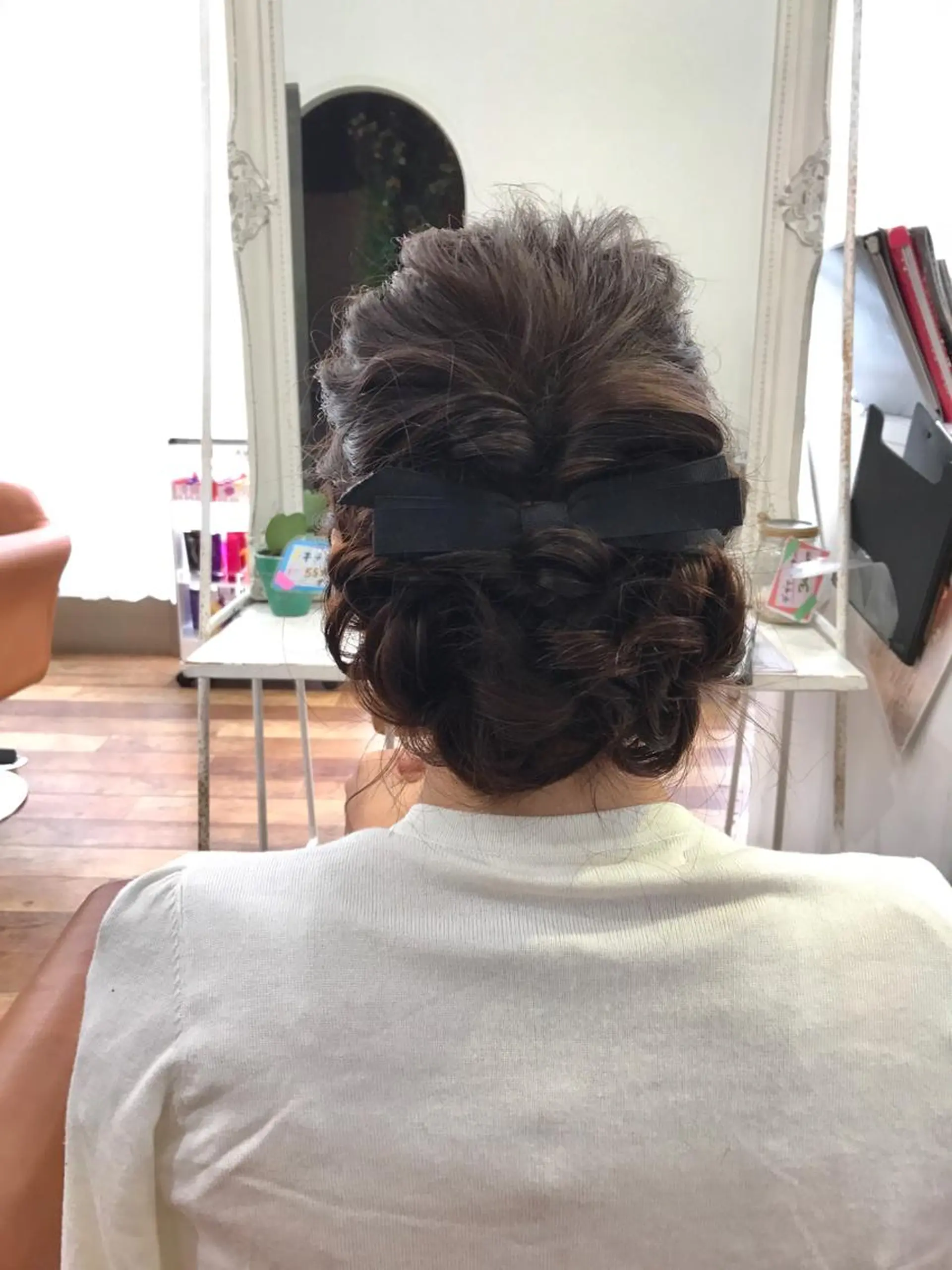 ヘアアレンジ いけだ　ひかり ハイライトくびれヘアのヘアスタイル