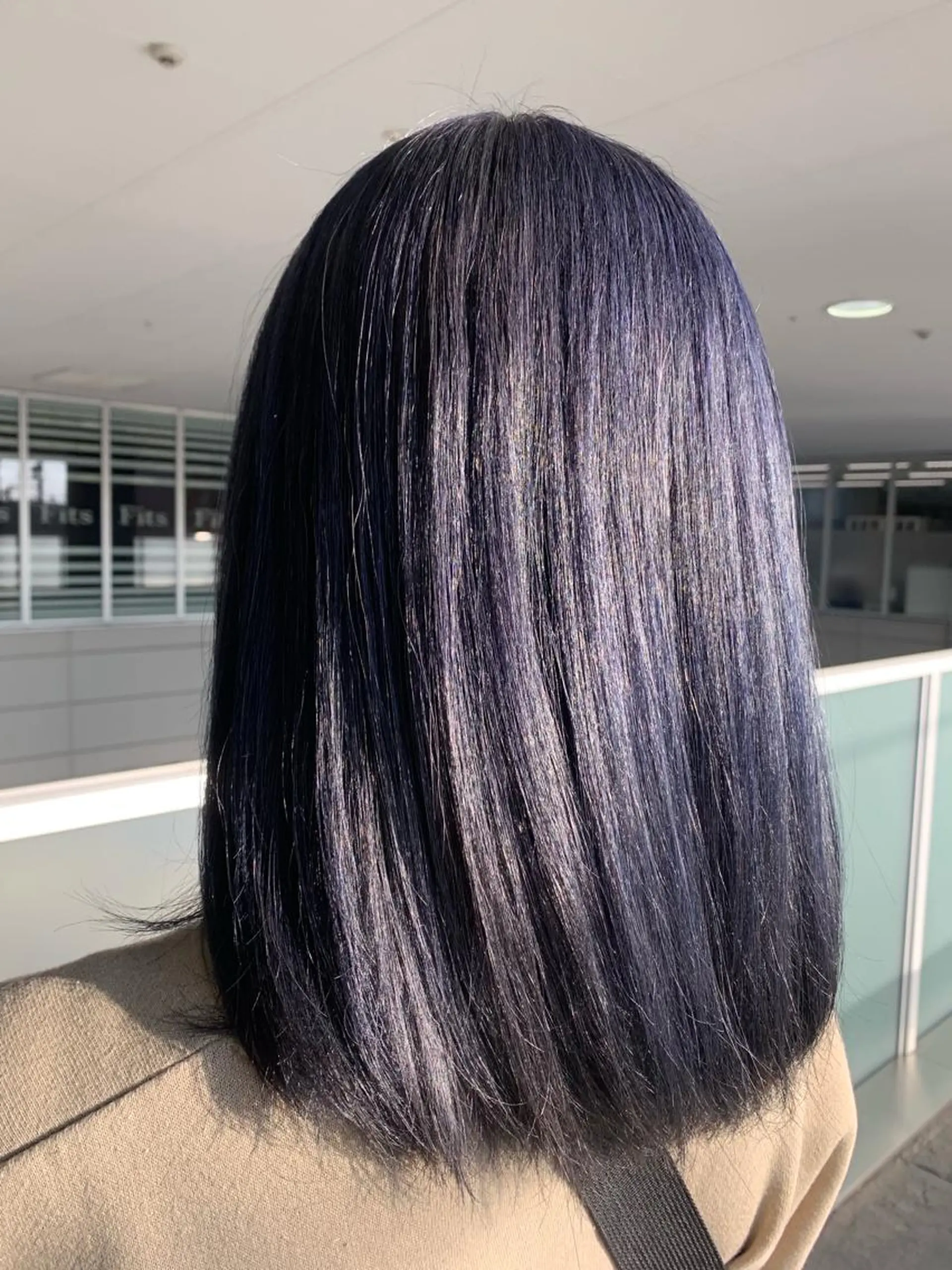 セミロング カラー 髪質改善/縮毛矯正 ツヤ髪🩷さつきのヘアスタイル